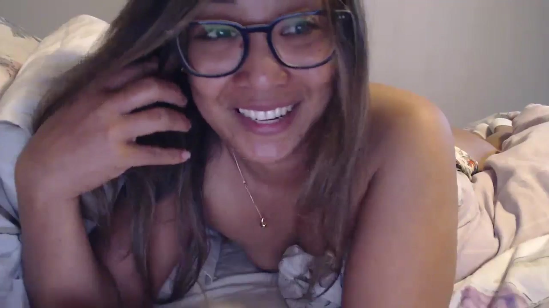Gallery image thumbnail from NewKristine23's myfreecams stream on, 05/25/2024, 09:14 image 13 of 20
