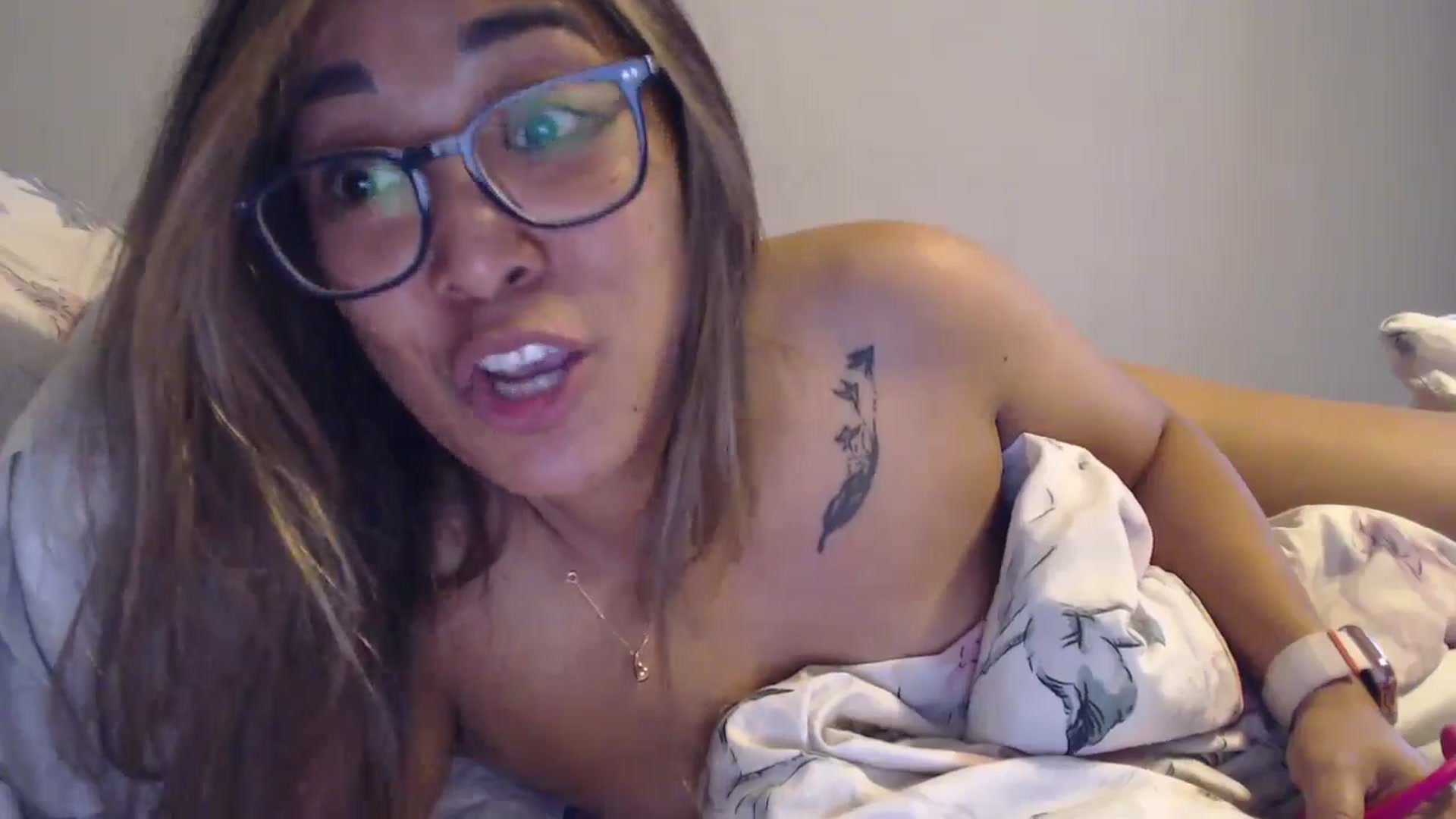 Gallery image thumbnail from NewKristine23's myfreecams stream on, 05/25/2024, 09:14 image 19 of 20