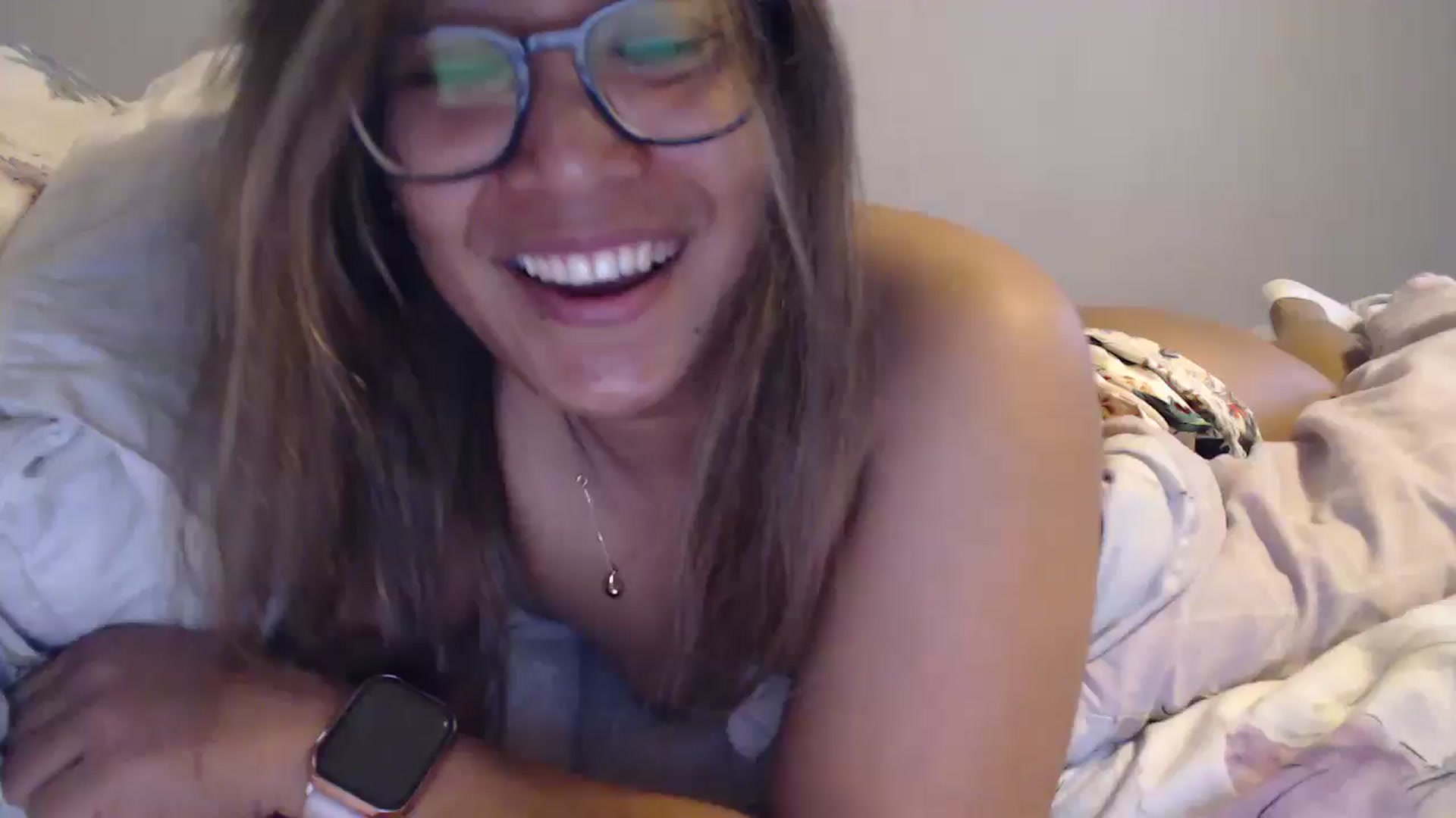Gallery image thumbnail from NewKristine23's myfreecams stream on, 05/25/2024, 09:14 image 4 of 20