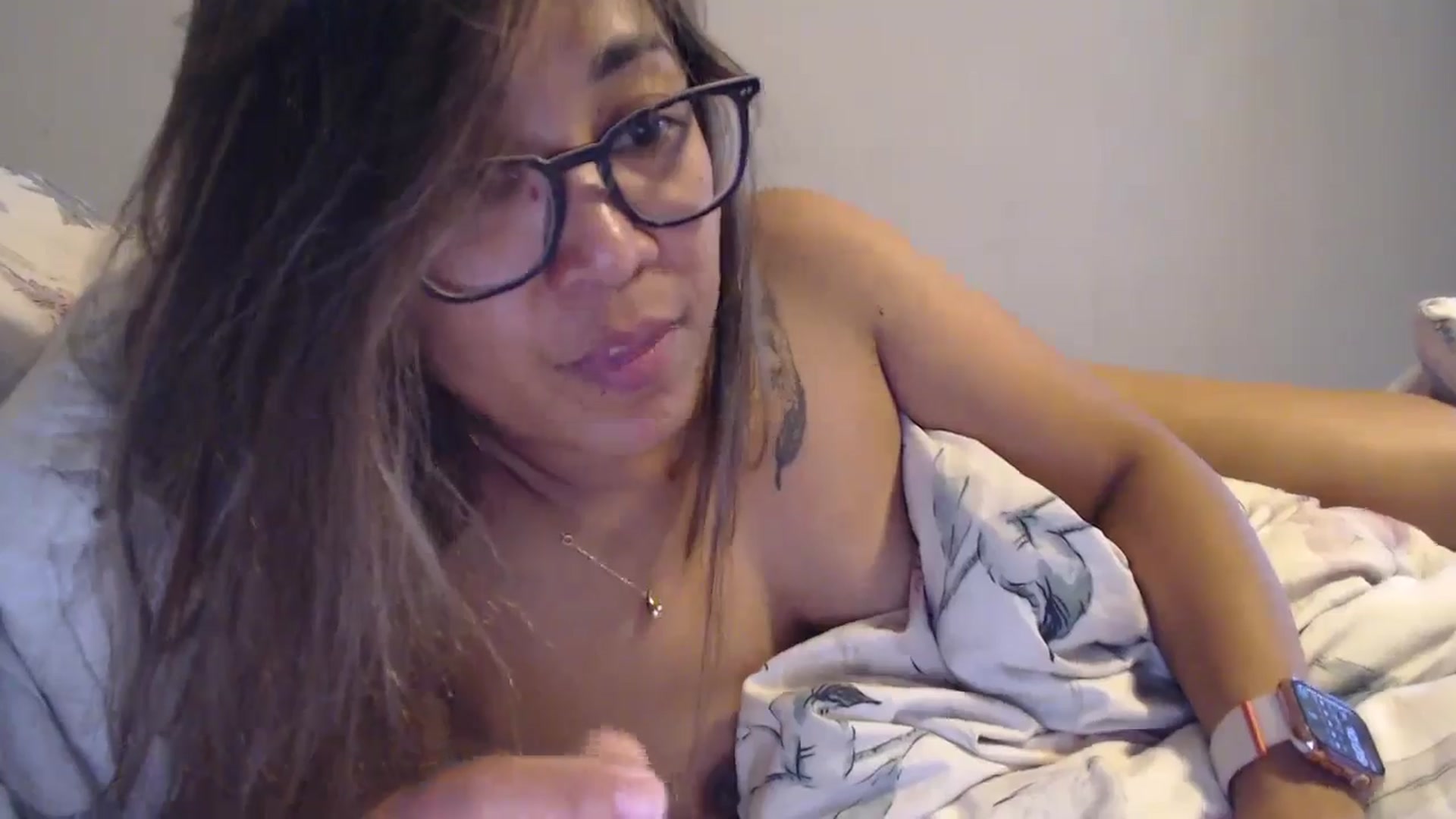 Gallery image thumbnail from NewKristine23's myfreecams stream on, 05/25/2024, 09:14 image 15 of 20
