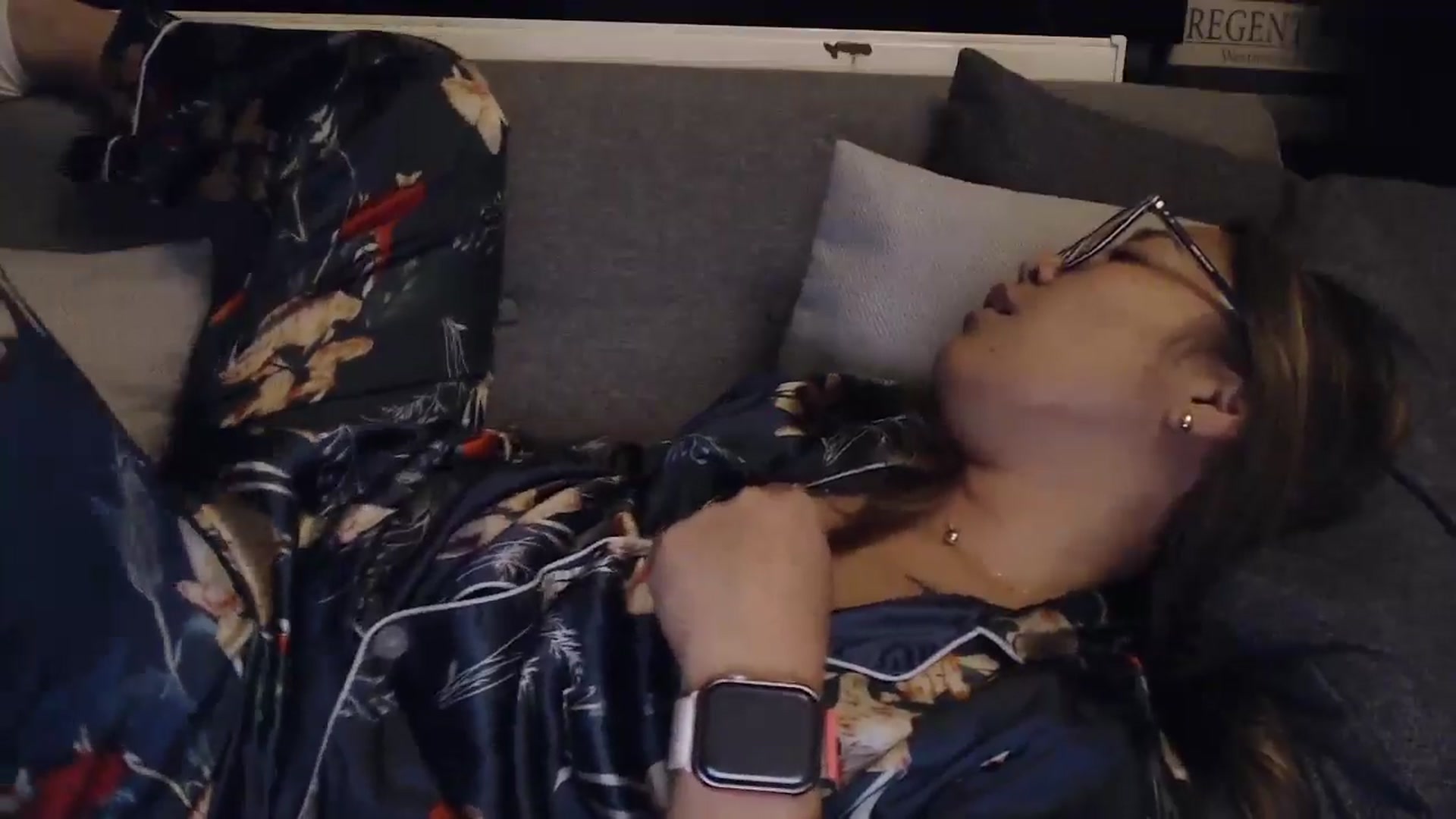 Gallery image thumbnail from NewKristine23's myfreecams stream on, 05/25/2024, 22:42 image 14 of 20