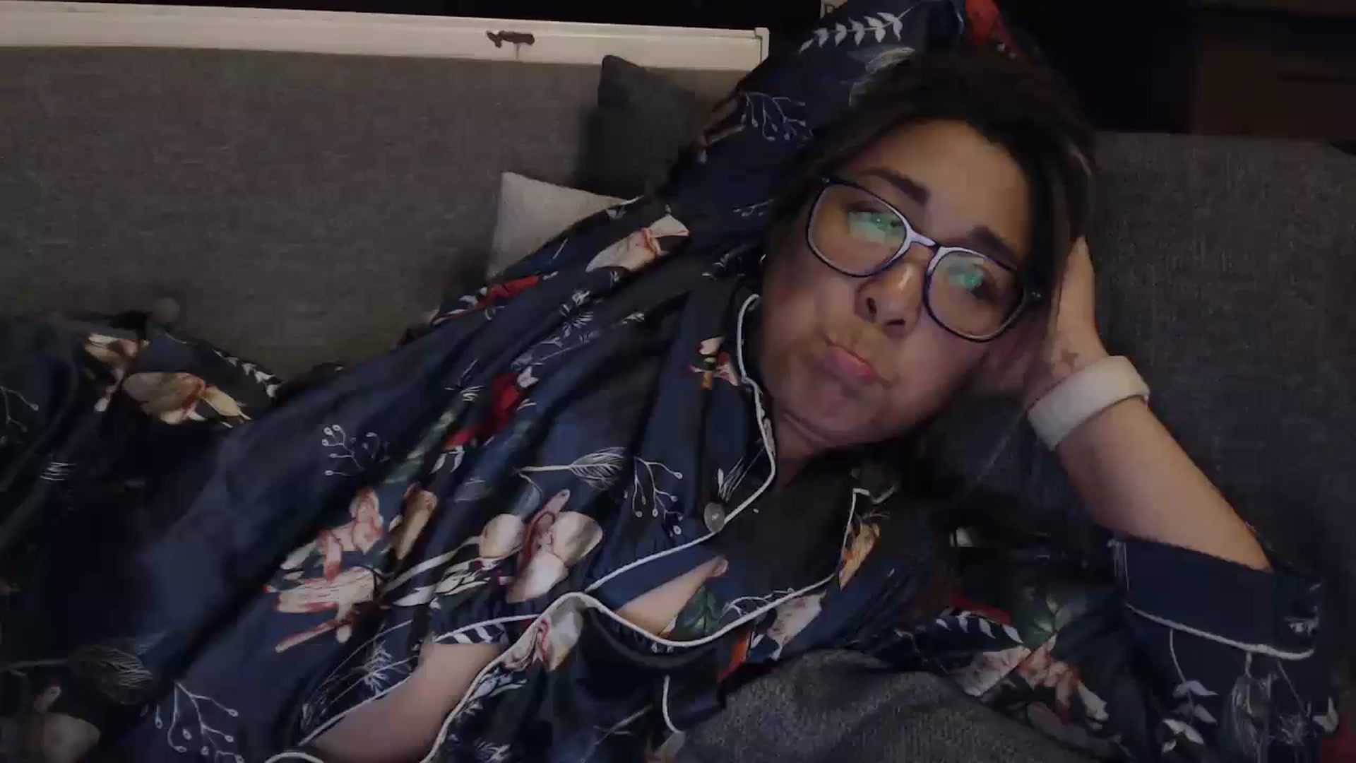 Gallery image thumbnail from NewKristine23's myfreecams stream on, 05/25/2024, 23:33 image 2 of 20