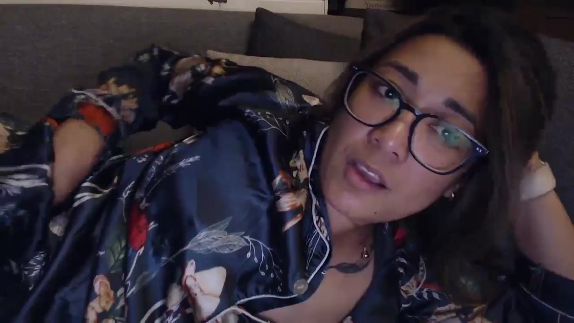 Gallery image thumbnail from NewKristine23's myfreecams stream on, 05/25/2024, 23:33 image 7 of 20