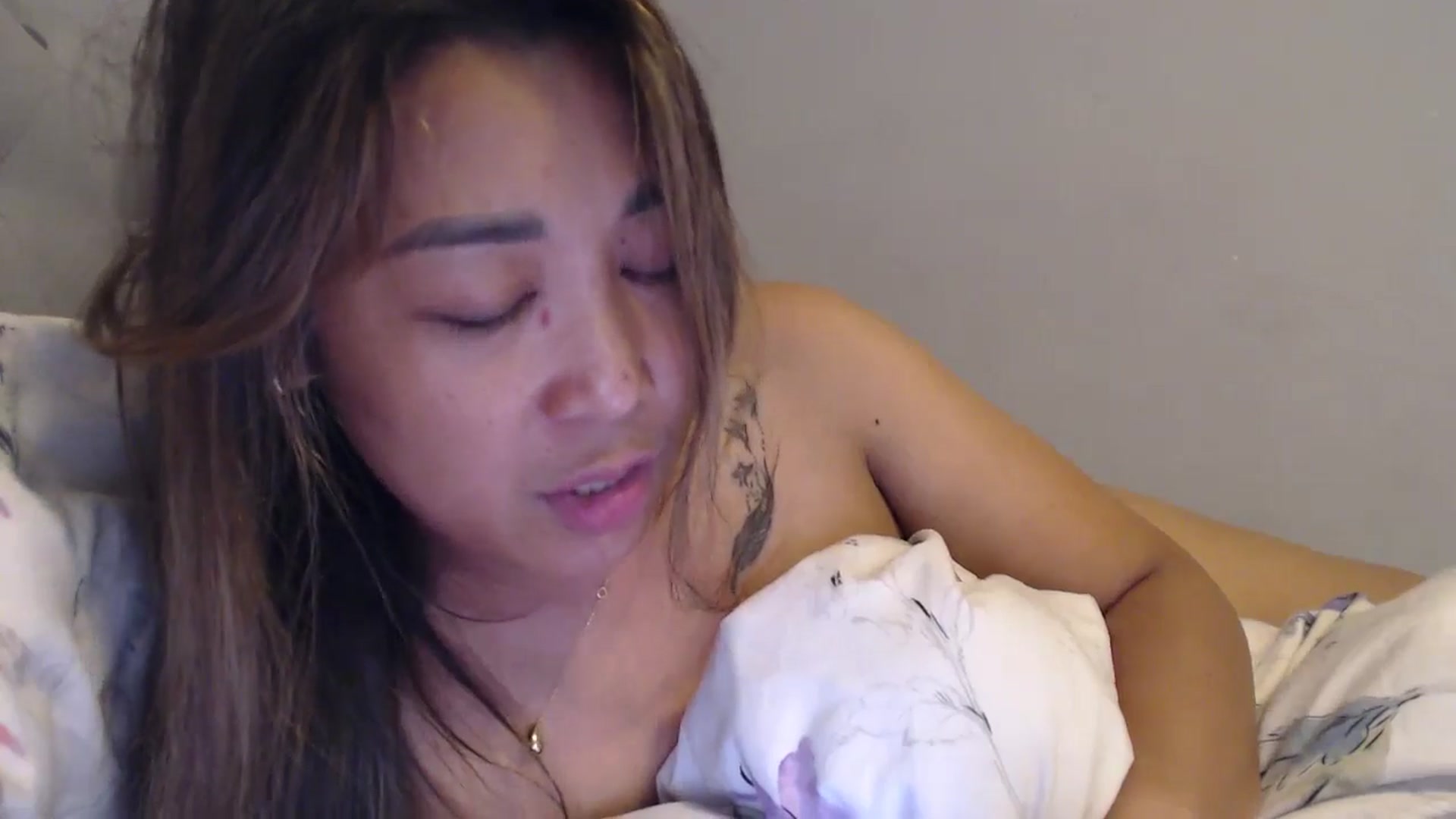 Gallery image thumbnail from NewKristine23's myfreecams stream on, 05/26/2024, 23:33 image 17 of 20