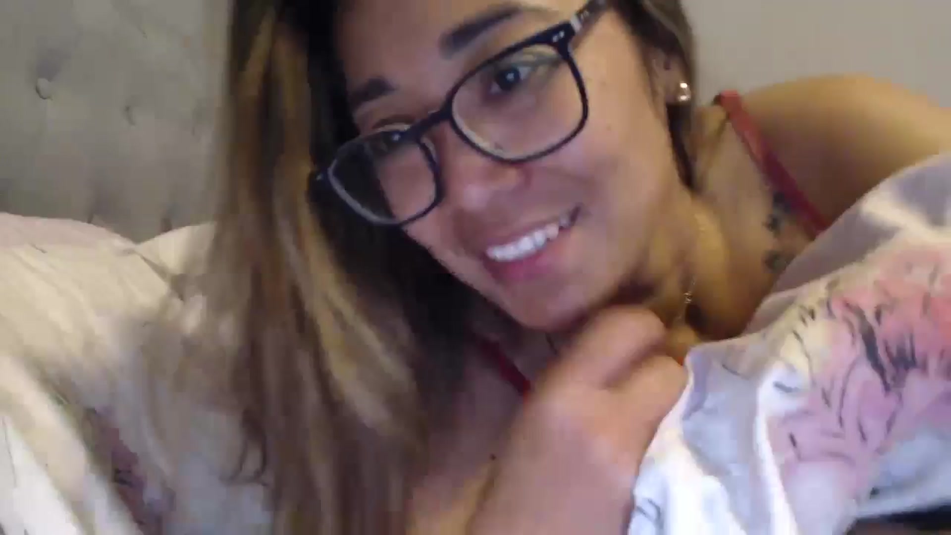 Gallery image thumbnail from NewKristine23's myfreecams stream on, 05/28/2024, 10:36 image 1 of 20