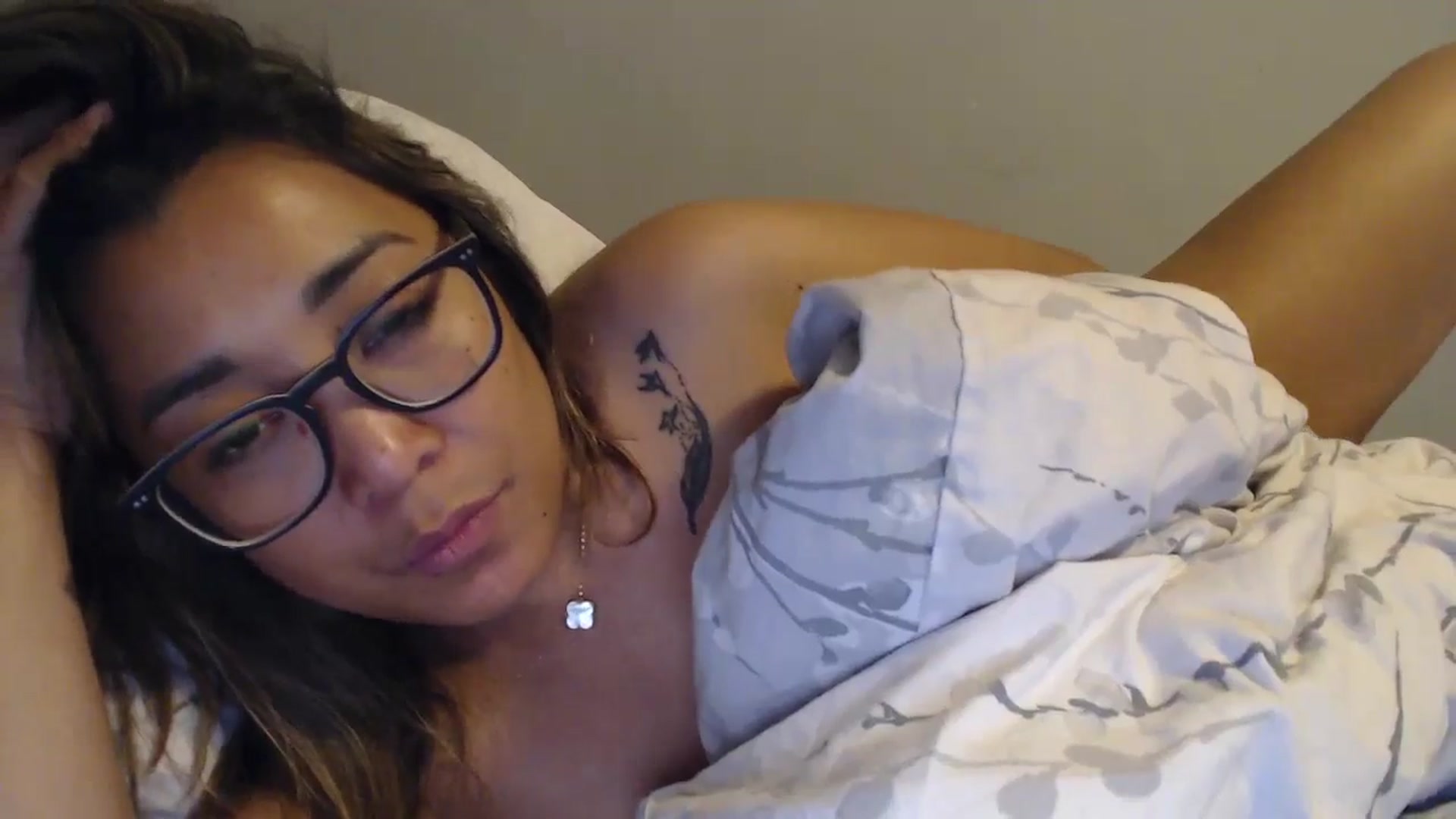 Gallery image thumbnail from NewKristine23's myfreecams stream on, 05/31/2024, 10:15 image 2 of 20