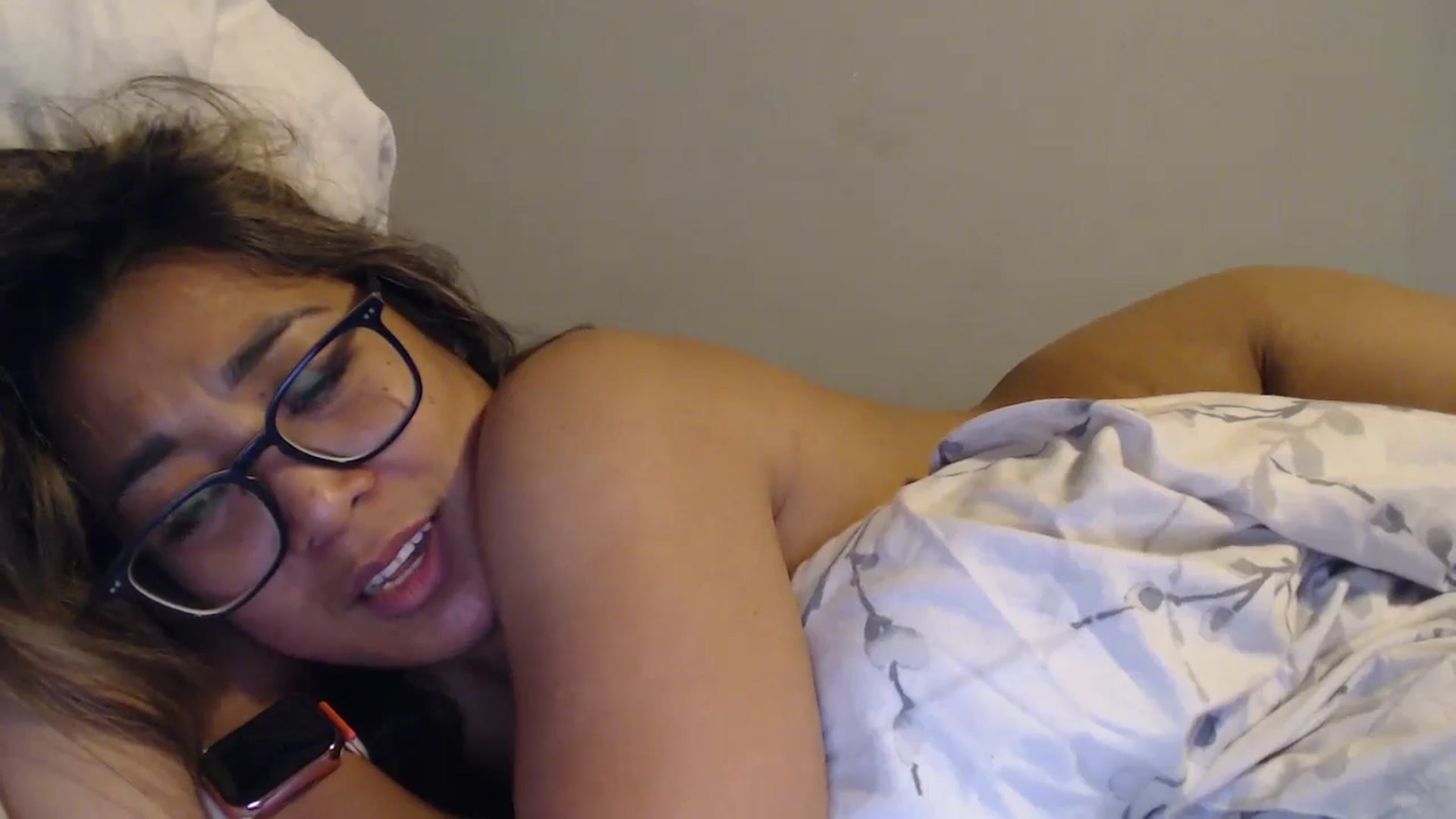 Gallery image thumbnail from NewKristine23's myfreecams stream on, 05/31/2024, 10:49 image 2 of 20