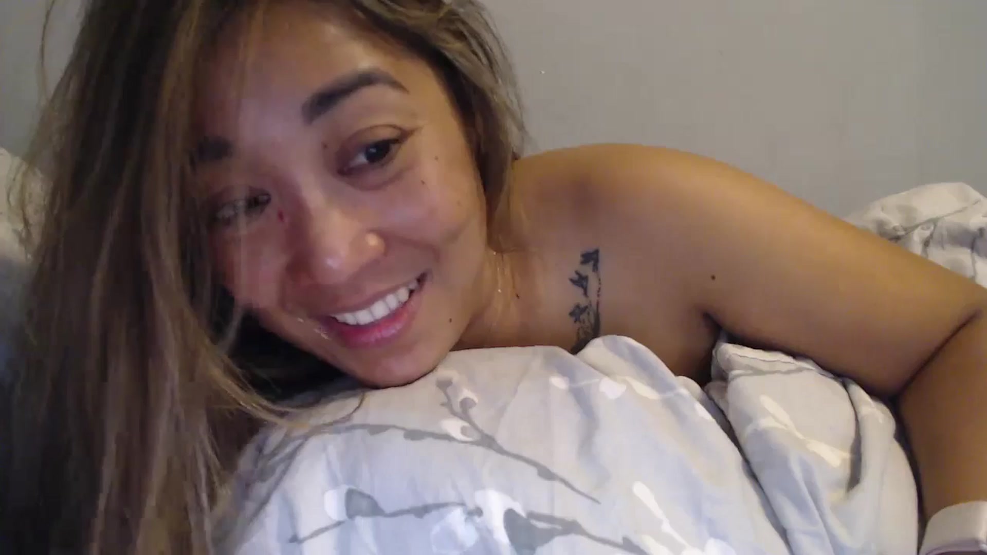 Gallery image thumbnail from NewKristine23's myfreecams stream on, 06/06/2024, 24:34 image 20 of 20