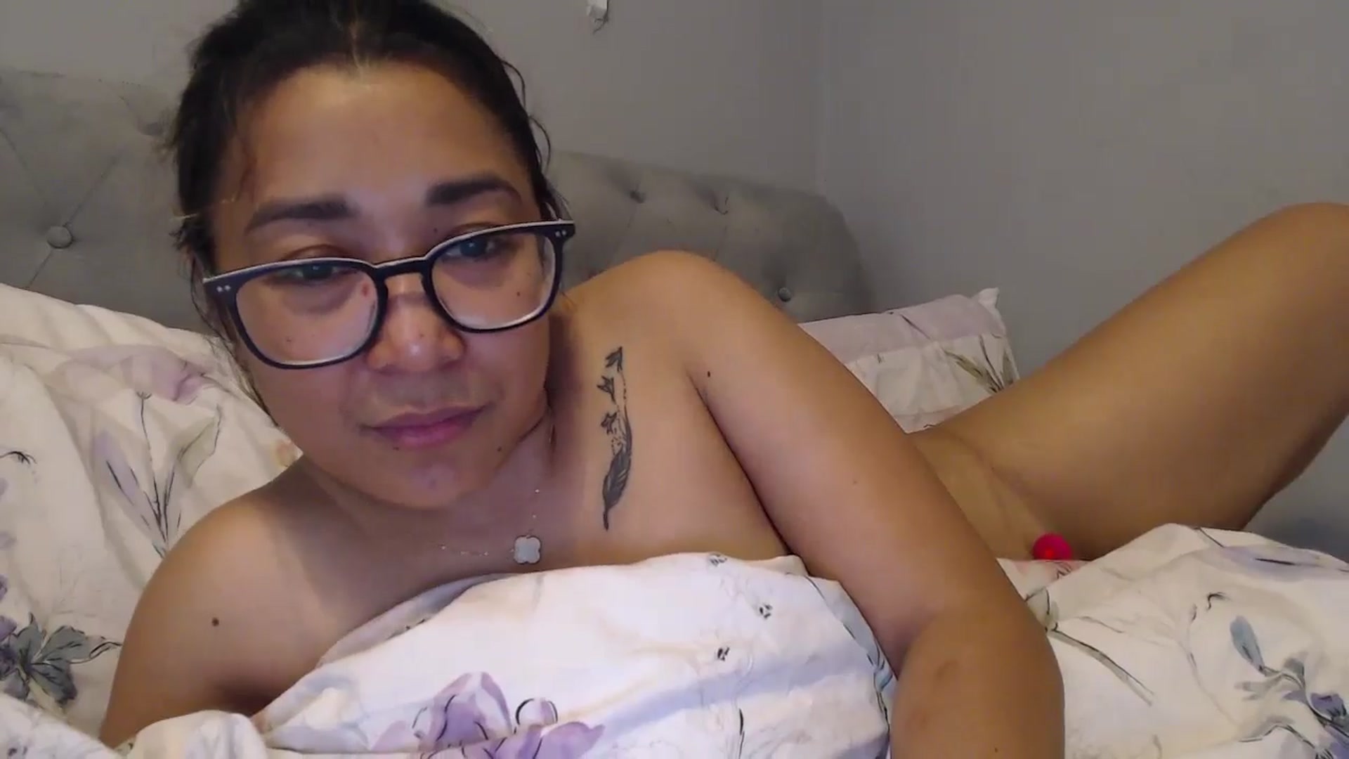 Gallery image thumbnail from NewKristine23's myfreecams stream on, 06/13/2024, 21:08 image 9 of 20