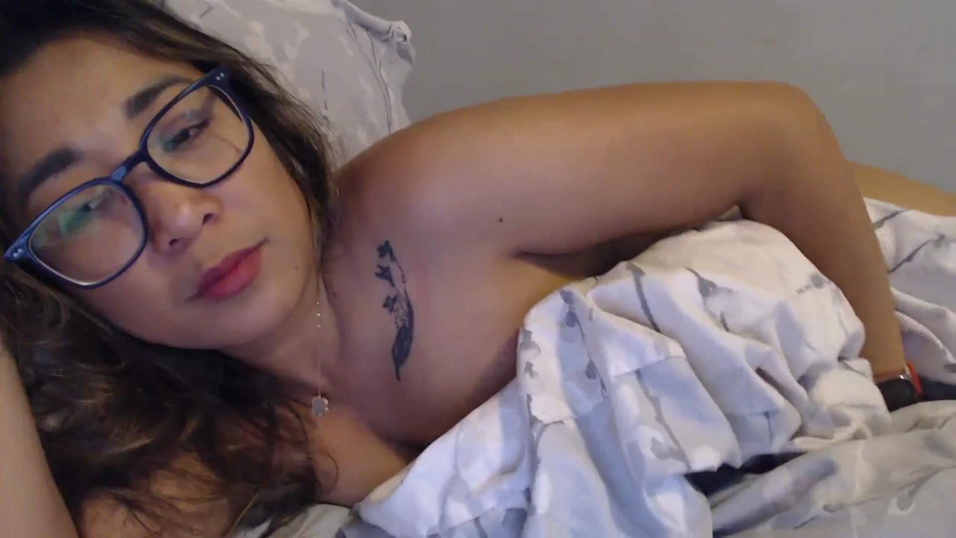 Gallery image thumbnail from NewKristine23's myfreecams stream on, 06/18/2024, 09:12 image 2 of 20