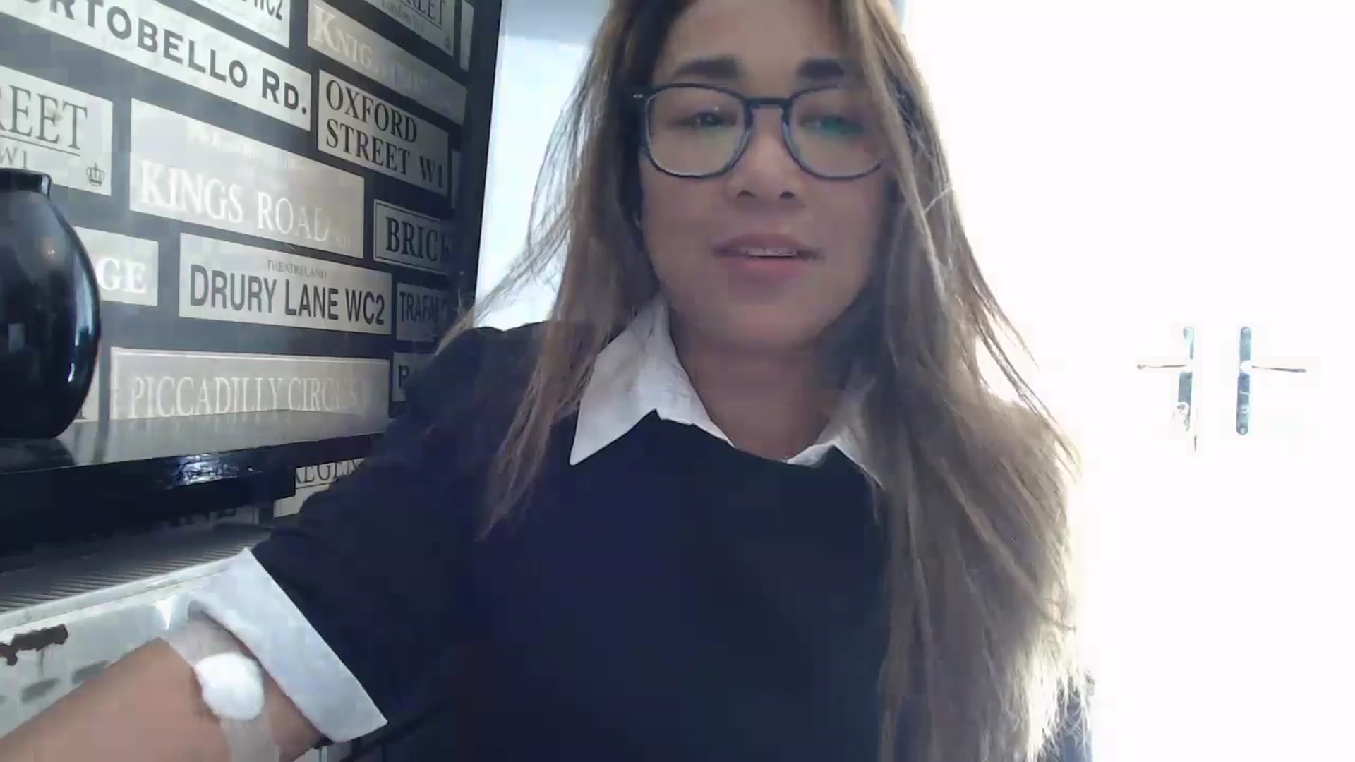 Gallery image thumbnail from NewKristine23's myfreecams stream on, 06/19/2024, 10:20 image 6 of 20