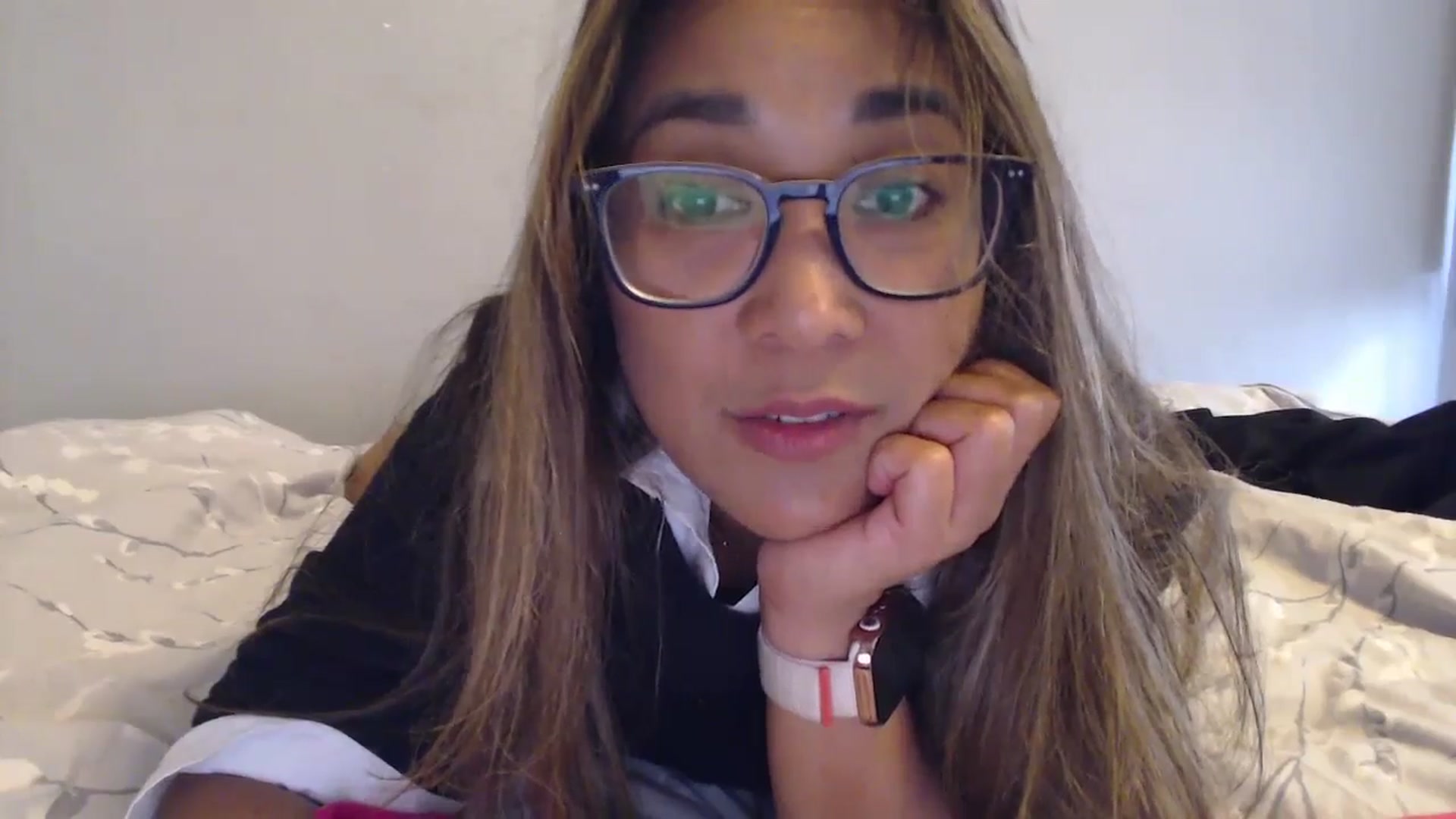Gallery image thumbnail from NewKristine23's myfreecams stream on, 06/19/2024, 11:18 image 17 of 20