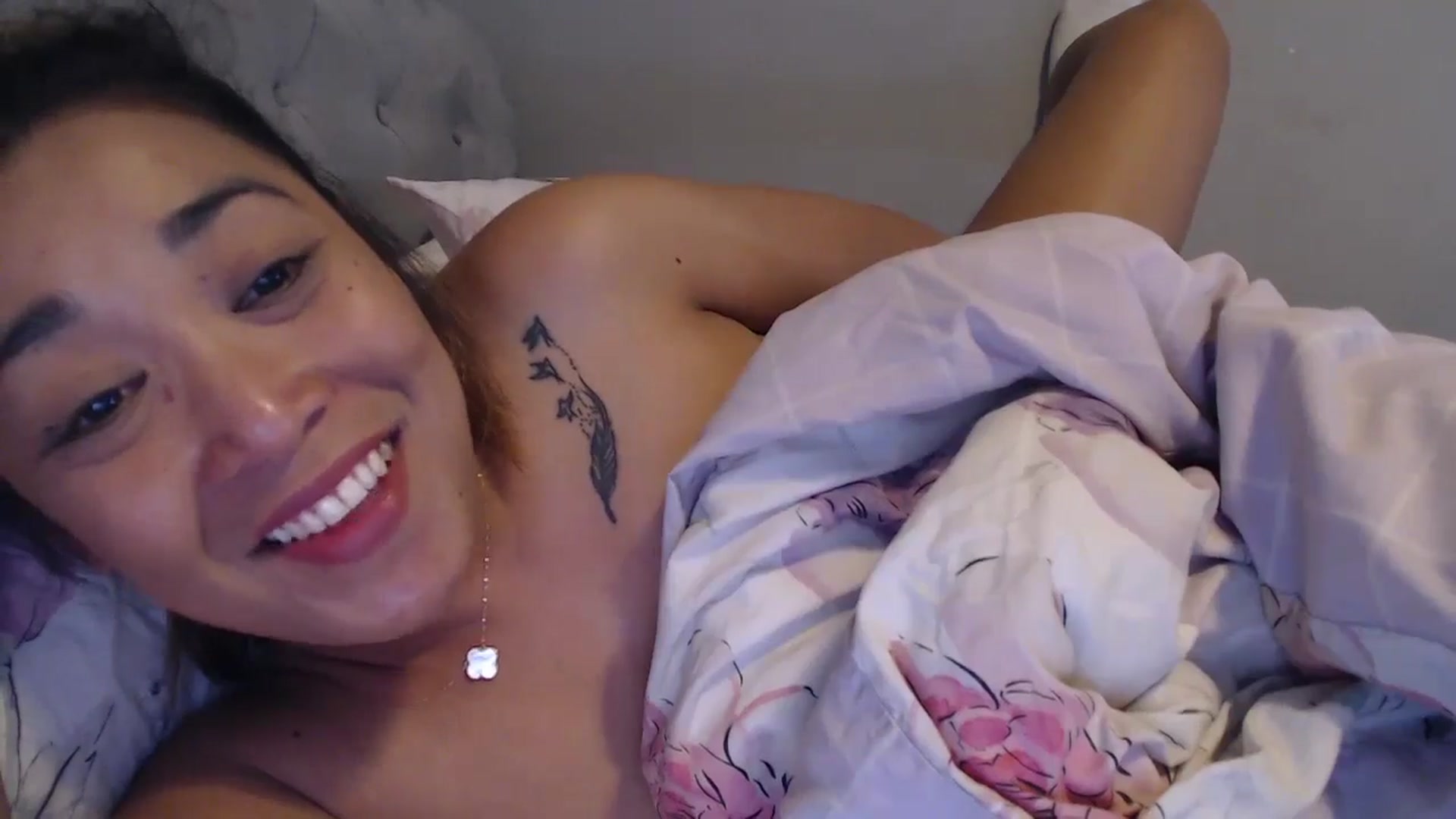 Gallery image thumbnail from NewKristine23's myfreecams stream on, 06/20/2024, 10:51 image 11 of 20