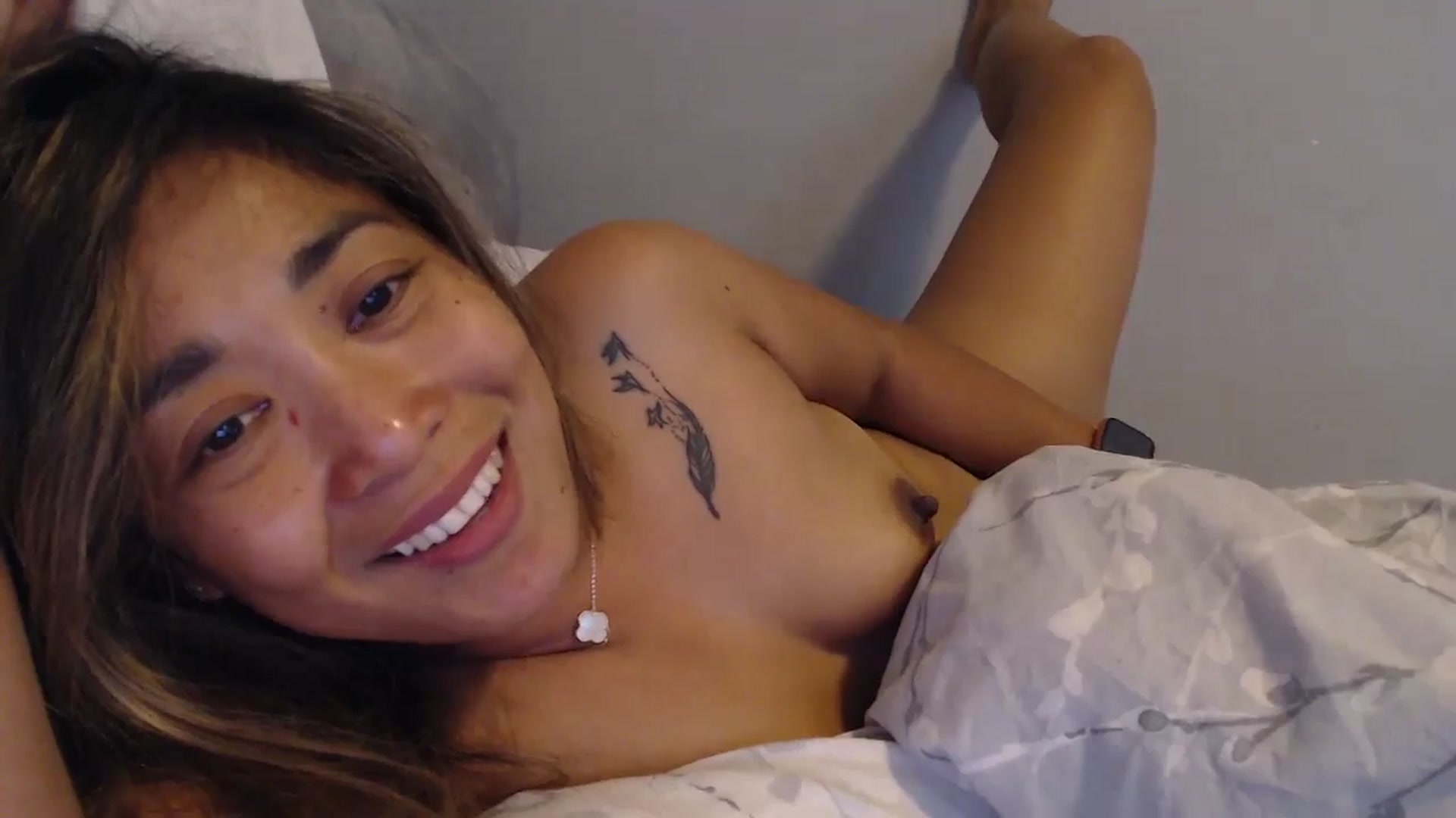 Gallery image thumbnail from NewKristine23's myfreecams stream on, 06/27/2024, 12:11 image 19 of 20