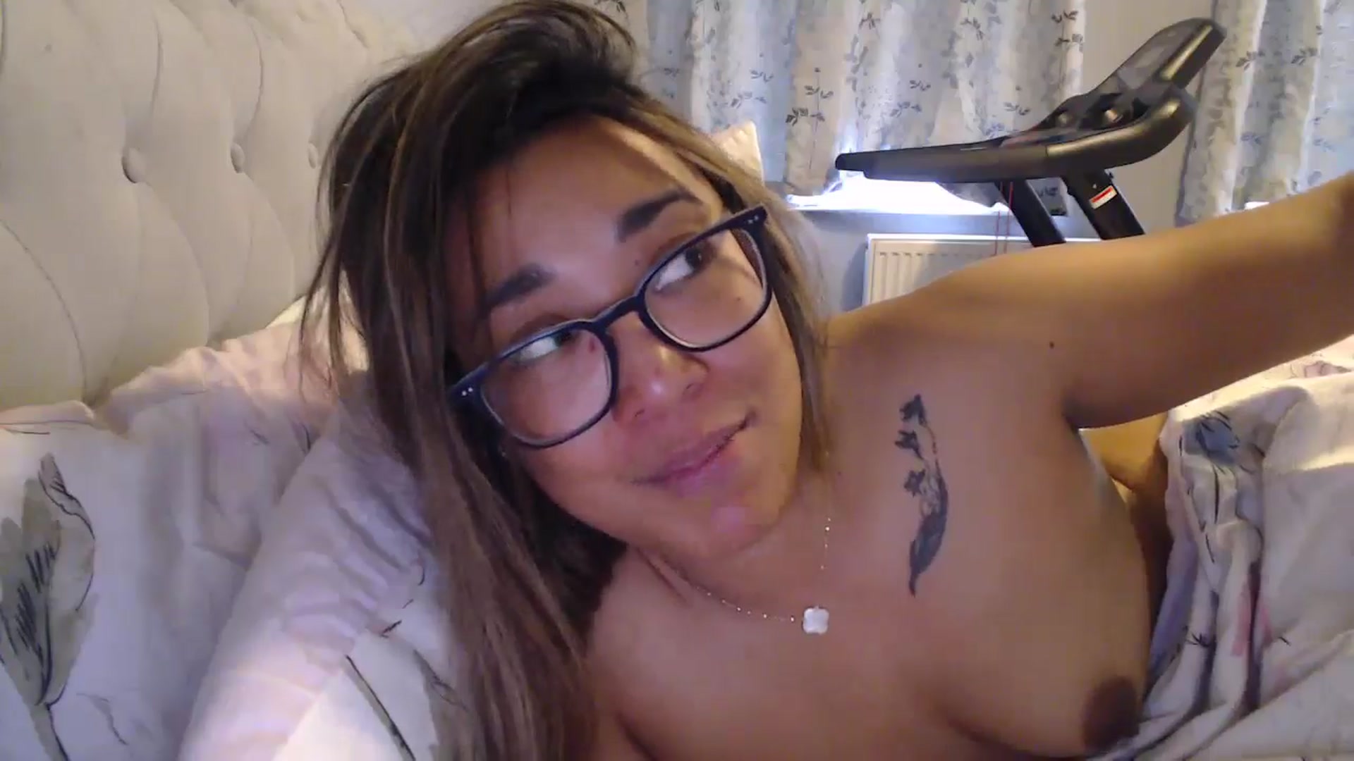 Gallery image thumbnail from NewKristine23's myfreecams stream on, 06/30/2024, 09:35 image 20 of 20