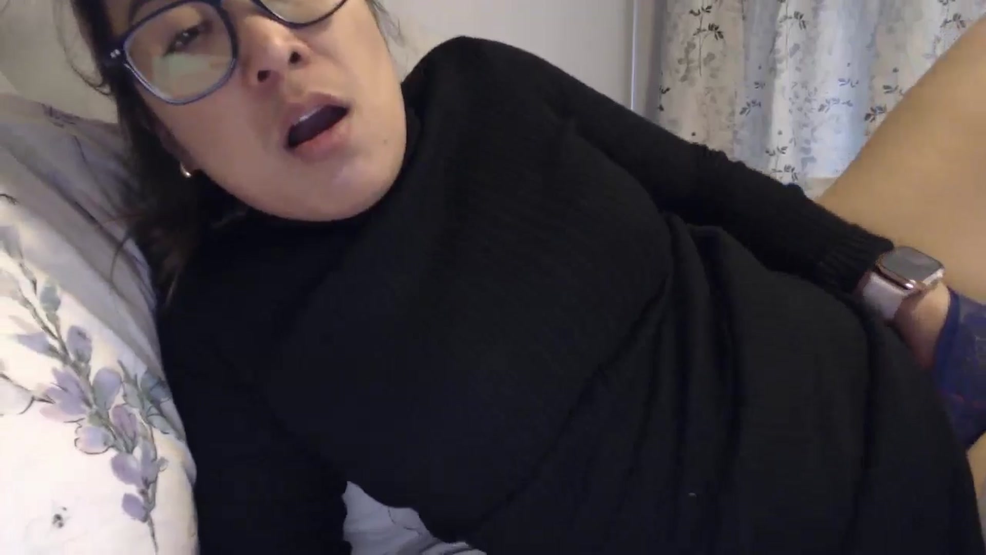 Gallery image thumbnail from NewKristine23's myfreecams stream on, 07/03/2024, 11:23 image 11 of 20