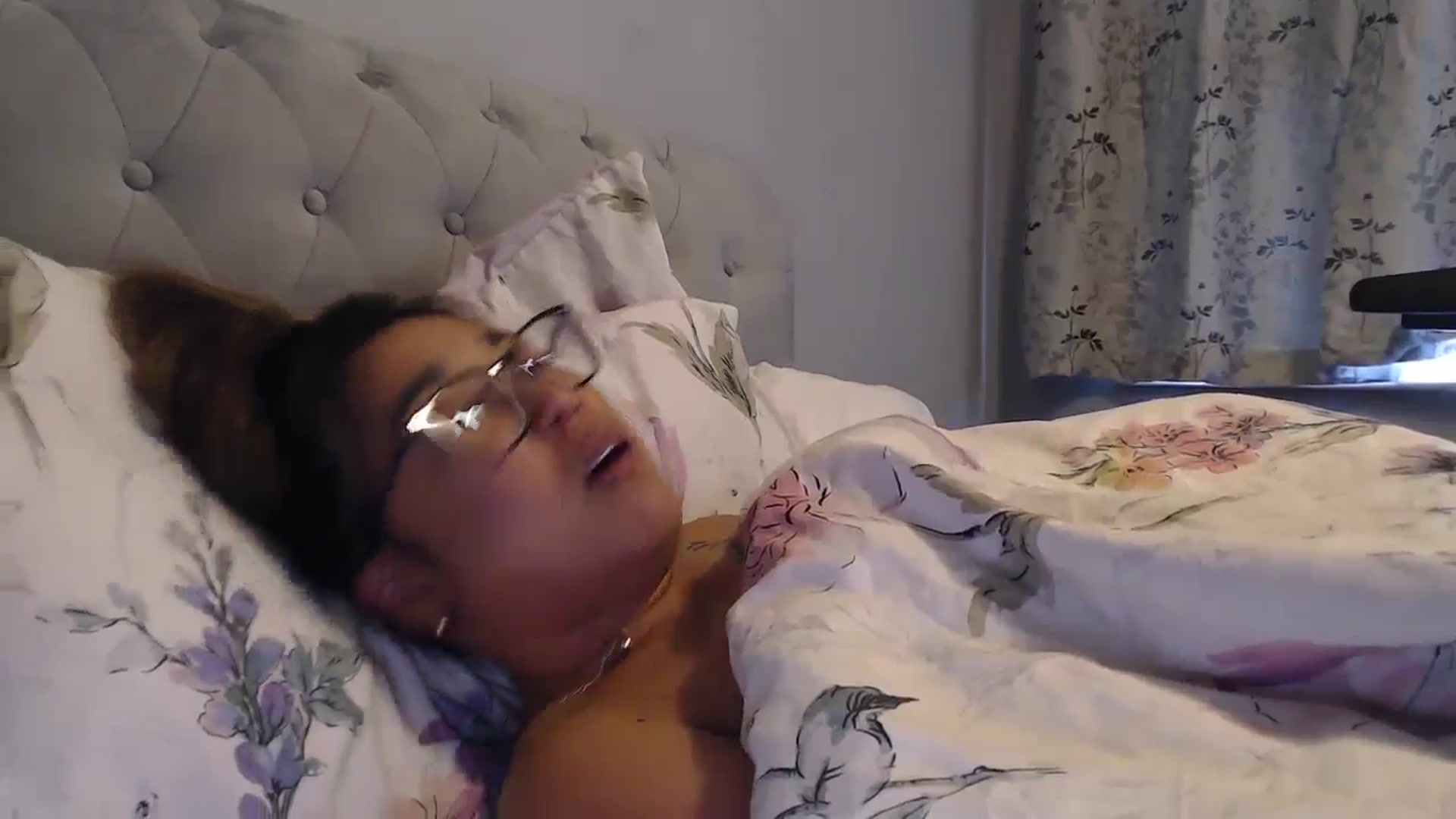 Gallery image thumbnail from NewKristine23's myfreecams stream on, 07/03/2024, 12:09 image 12 of 20