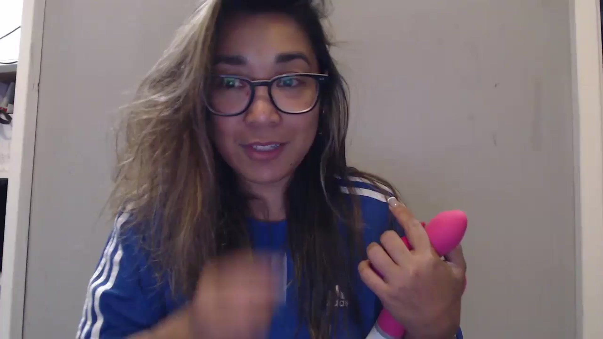 Gallery image thumbnail from NewKristine23's myfreecams stream on, 07/09/2024, 22:31 image 1 of 20