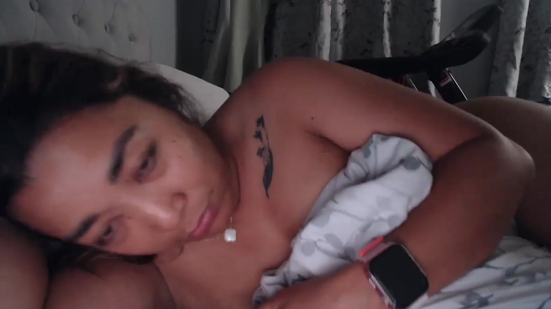 Gallery image thumbnail from NewKristine23's myfreecams stream on, 07/18/2024, 03:29 image 3 of 20