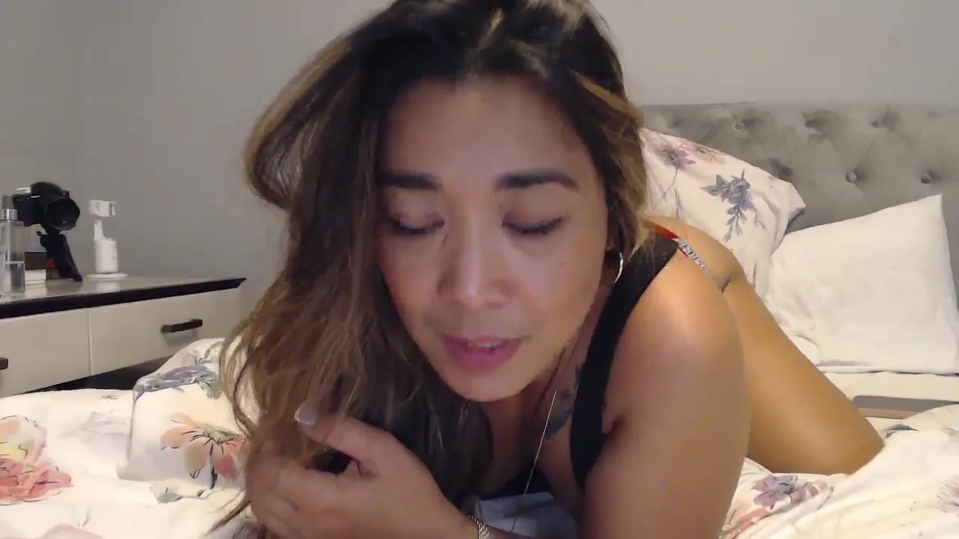 Gallery image thumbnail from NewKristine23's myfreecams stream on, 07/24/2024, 22:33 image 12 of 20