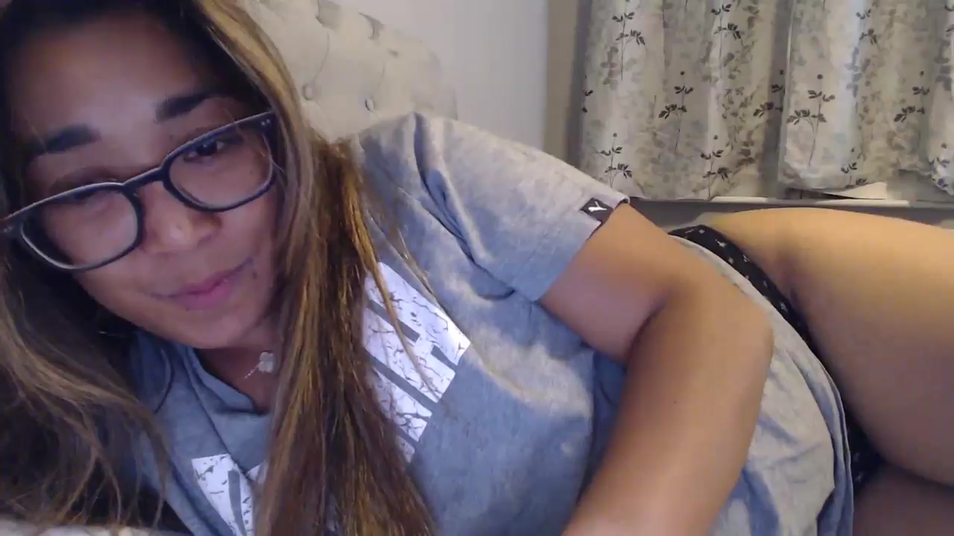 Gallery image thumbnail from NewKristine23's myfreecams stream on, 08/21/2024, 23:21 image 13 of 20