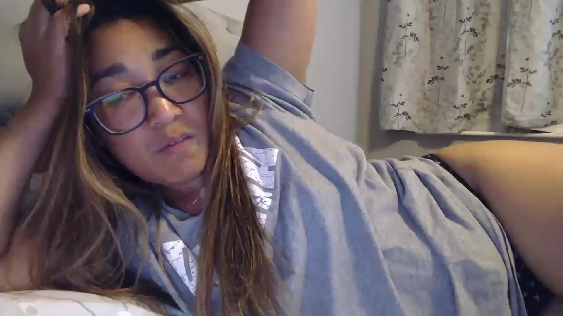 Gallery image thumbnail from NewKristine23's myfreecams stream on, 08/21/2024, 23:21 image 12 of 20