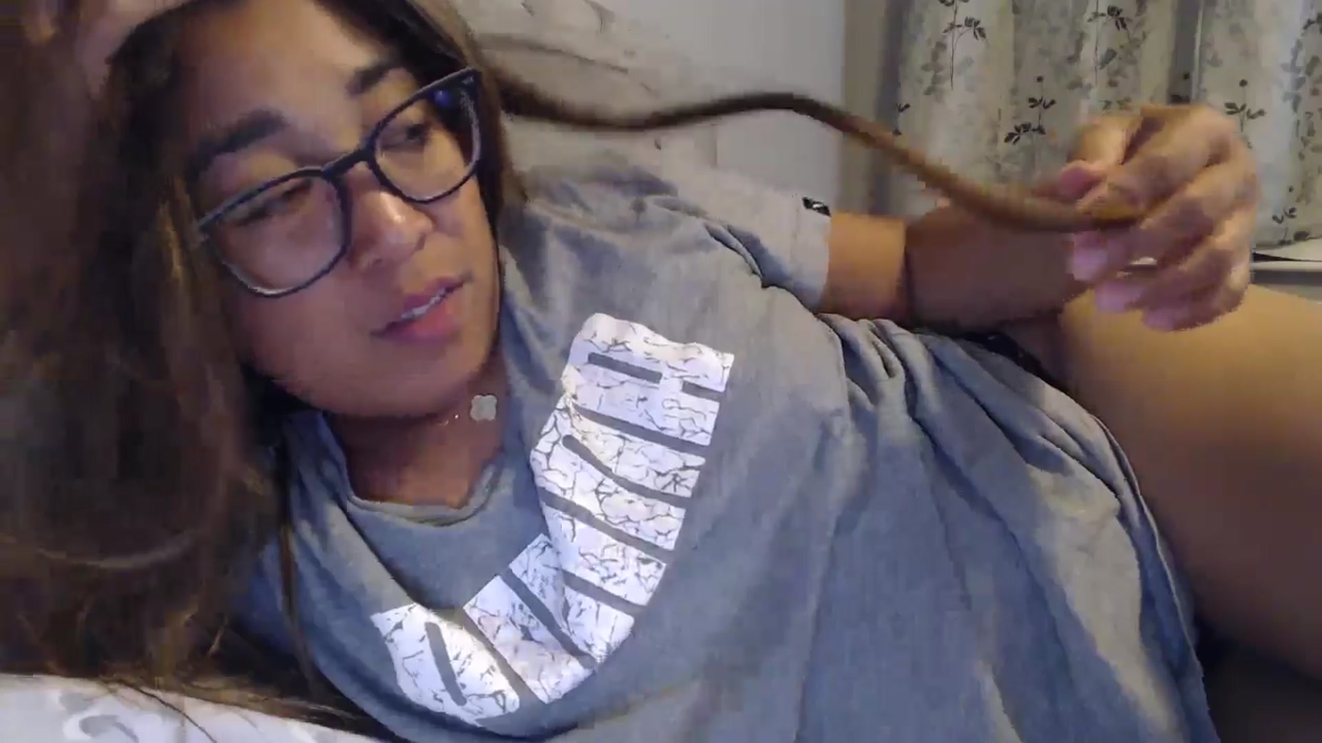 Gallery image thumbnail from NewKristine23's myfreecams stream on, 08/21/2024, 23:21 image 10 of 20