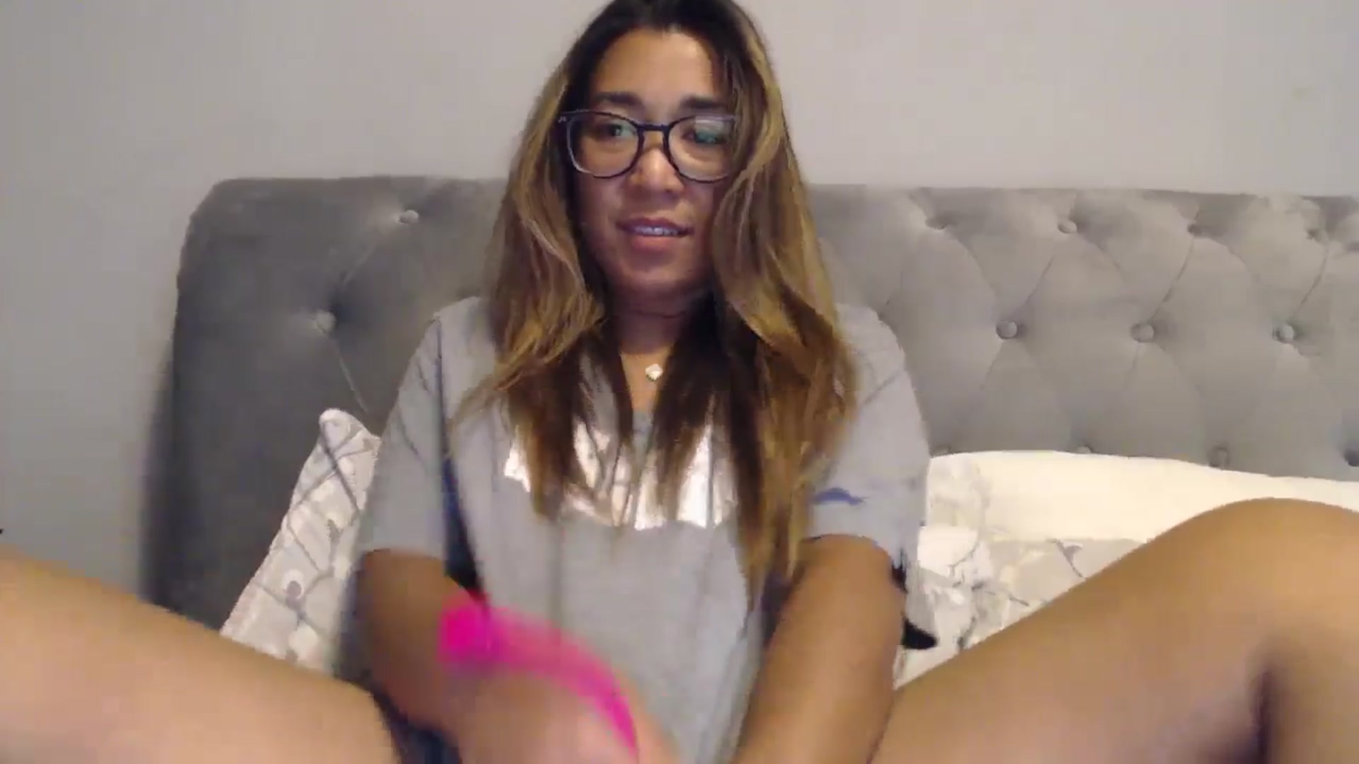 Gallery image thumbnail from NewKristine23's myfreecams stream on, 08/21/2024, 23:21 image 5 of 20