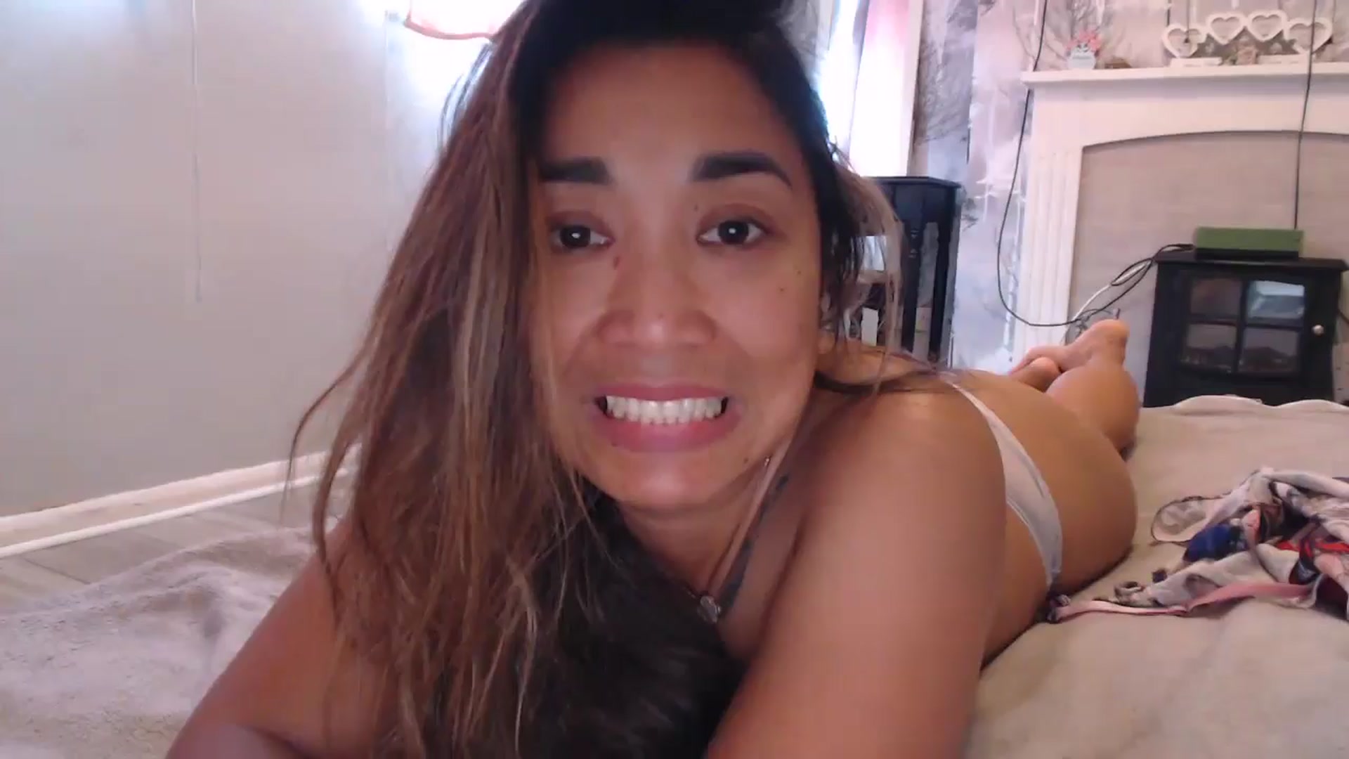 Gallery image thumbnail from NewKristine23's myfreecams stream on, 09/22/2024, 11:02 image 11 of 20