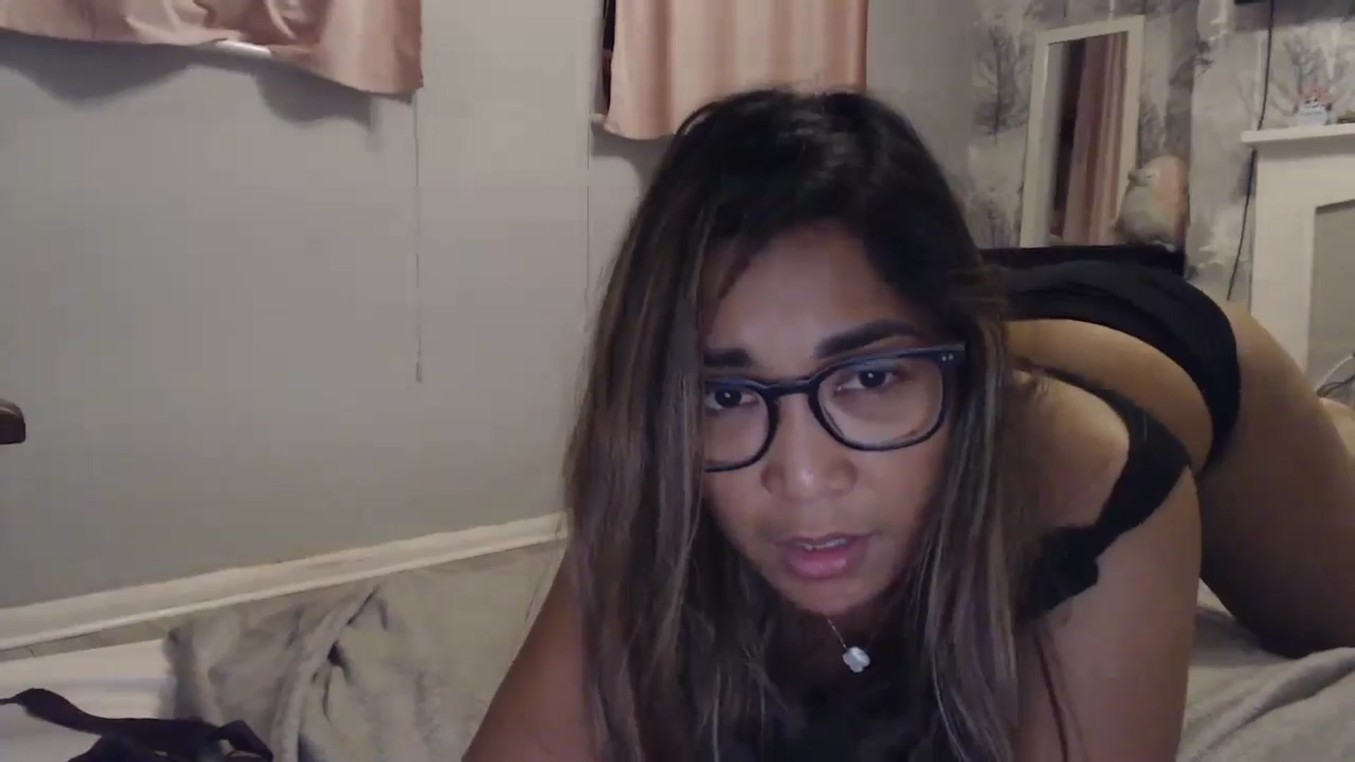 Gallery image thumbnail from NewKristine23's myfreecams stream on, 09/23/2024, 22:43 image 19 of 20
