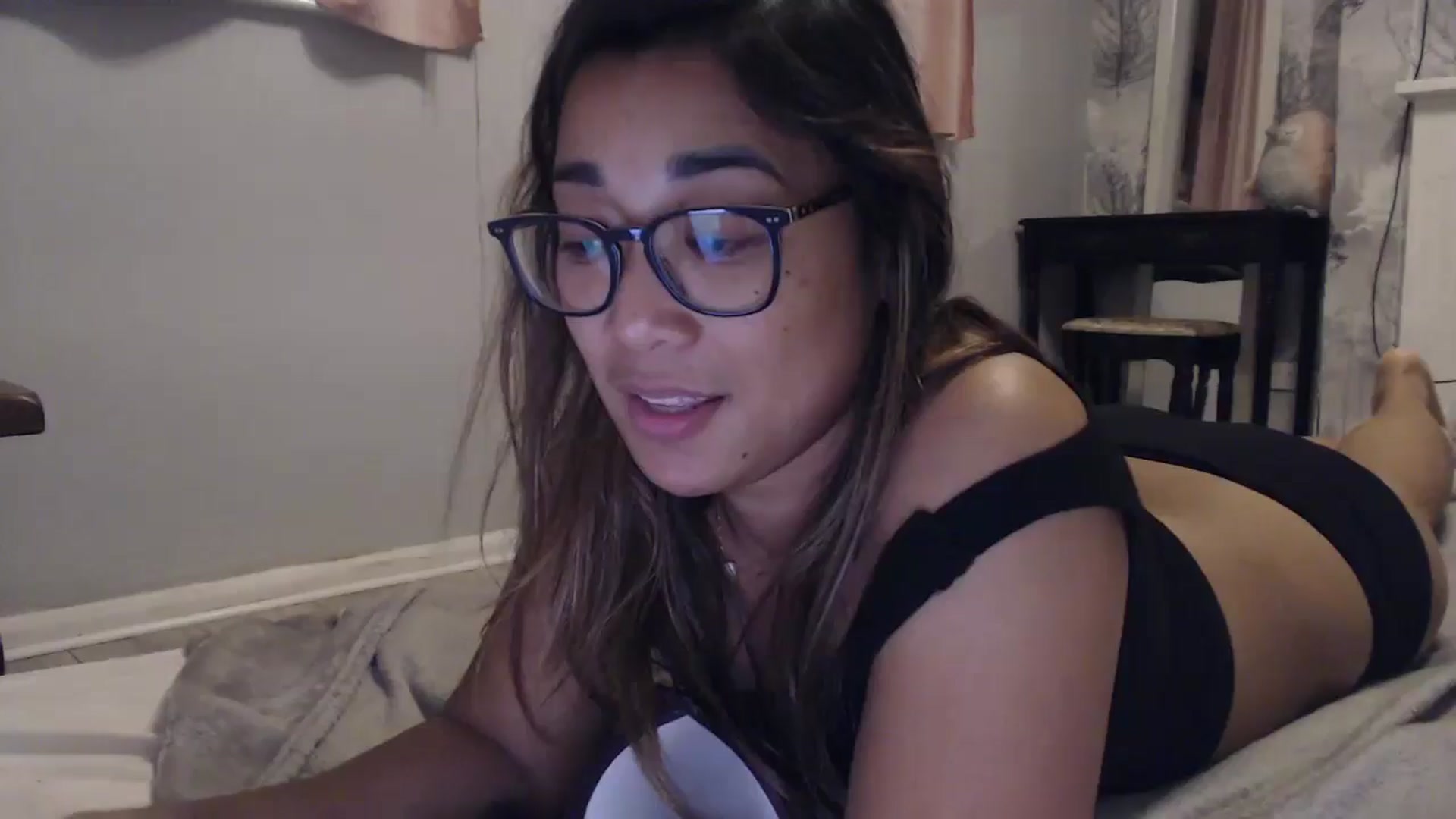Gallery image thumbnail from NewKristine23's myfreecams stream on, 09/23/2024, 23:26 image 13 of 20