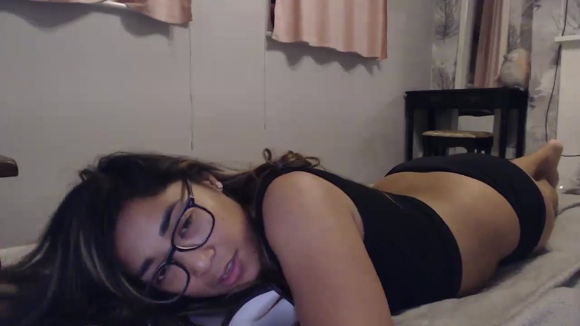 Gallery image thumbnail from NewKristine23's myfreecams stream on, 09/23/2024, 23:26 image 7 of 20
