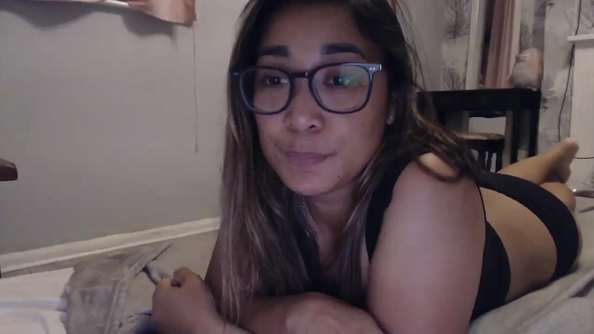 Gallery image thumbnail from NewKristine23's myfreecams stream on, 09/23/2024, 23:26 image 6 of 20