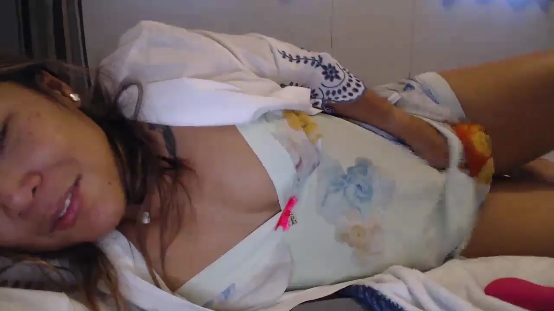 Gallery image thumbnail from NewKristine23's myfreecams stream on, 09/29/2024, 06:35 image 2 of 20