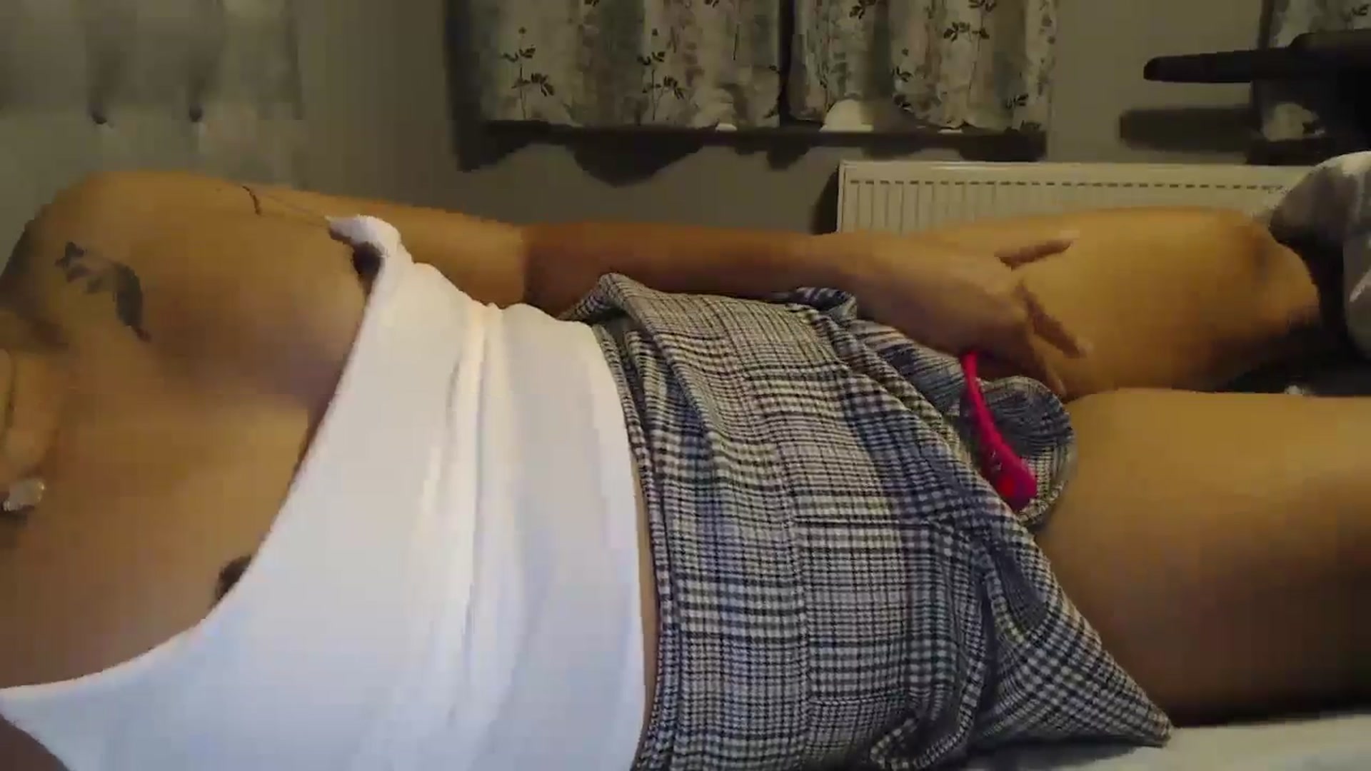 Gallery image thumbnail from NewKristine23's myfreecams stream on, 10/01/2024, 23:42 image 13 of 20