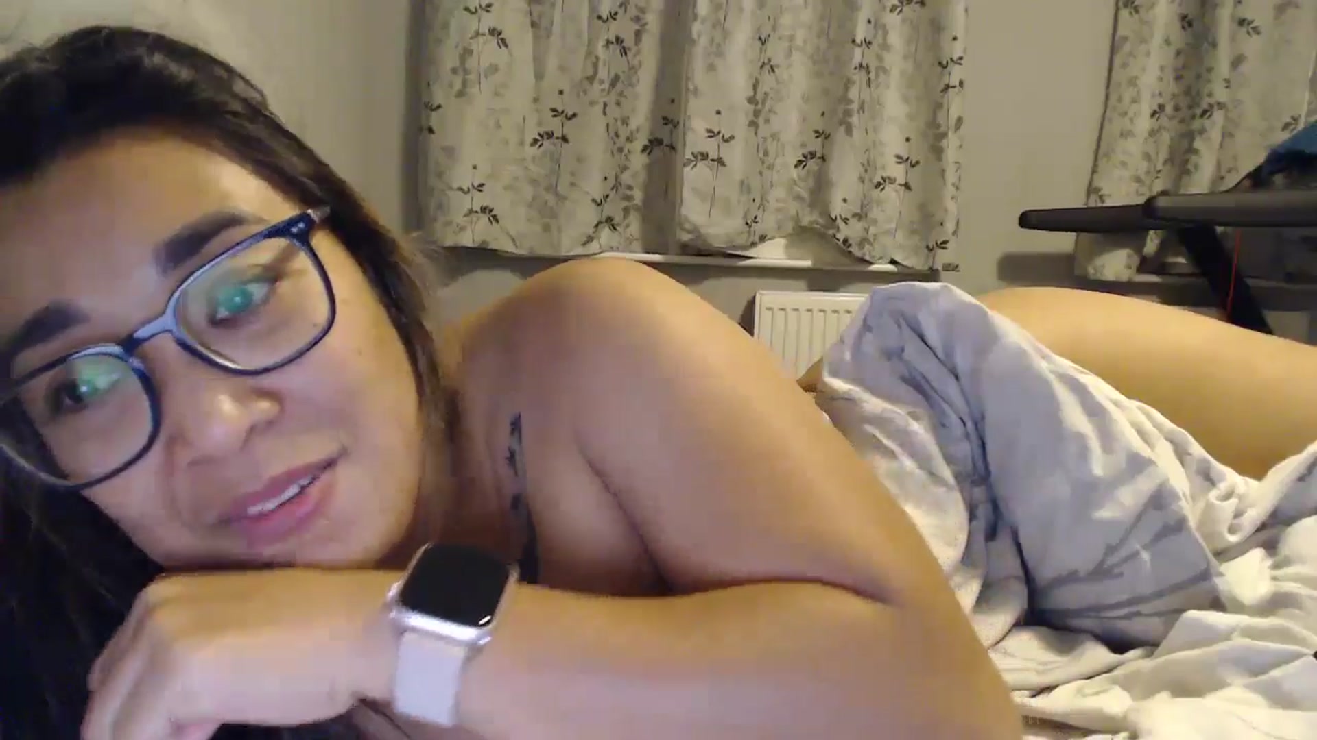 Gallery image thumbnail from NewKristine23's myfreecams stream on, 10/18/2024, 23:26 image 9 of 20