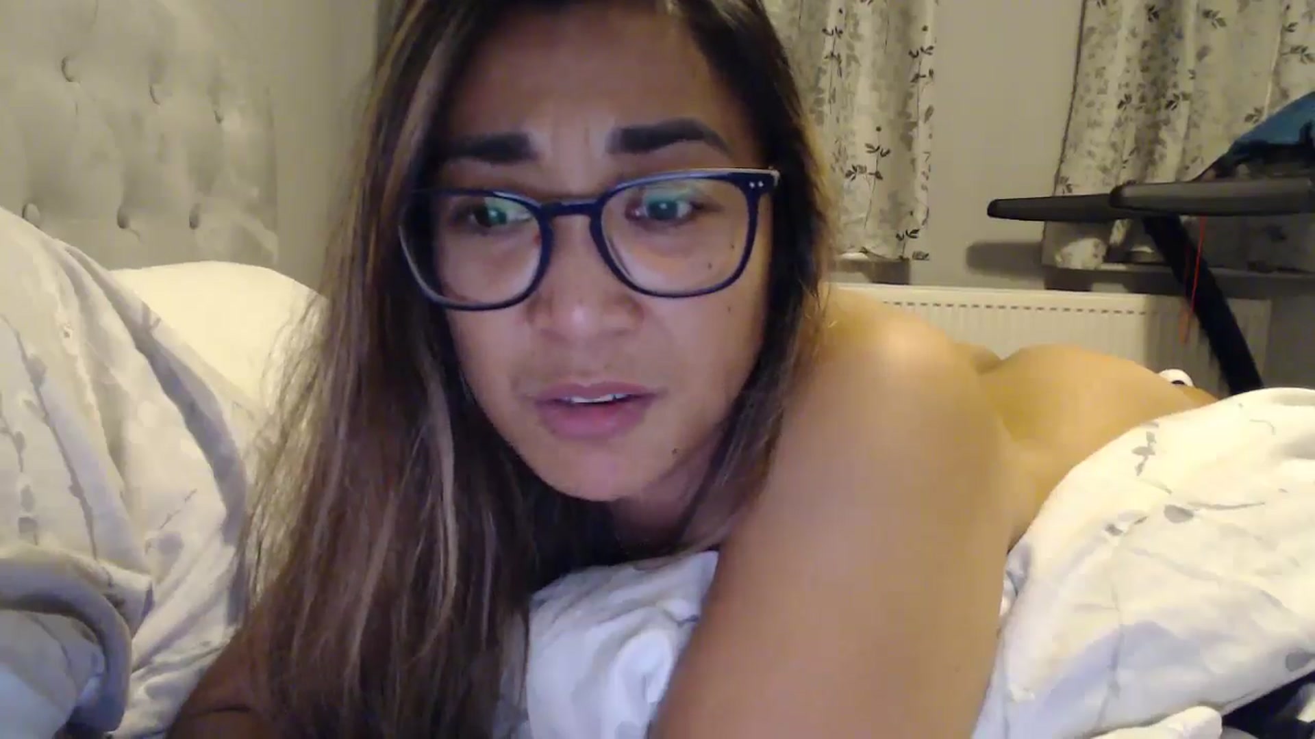 Gallery image thumbnail from NewKristine23's myfreecams stream on, 10/18/2024, 23:26 image 14 of 20