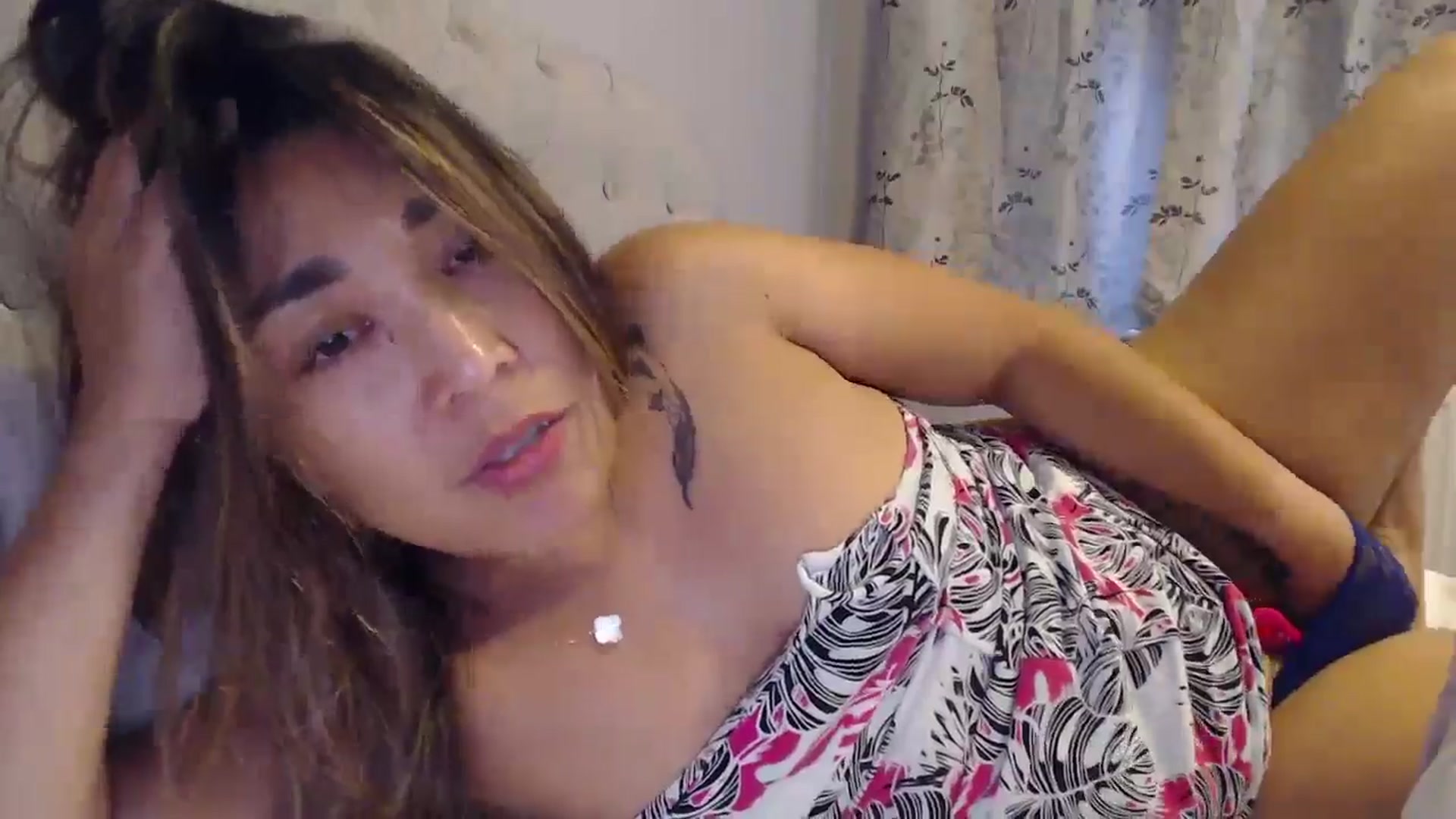 Gallery image thumbnail from NewKristine23's myfreecams stream on, 10/30/2024, 13:23 image 8 of 20