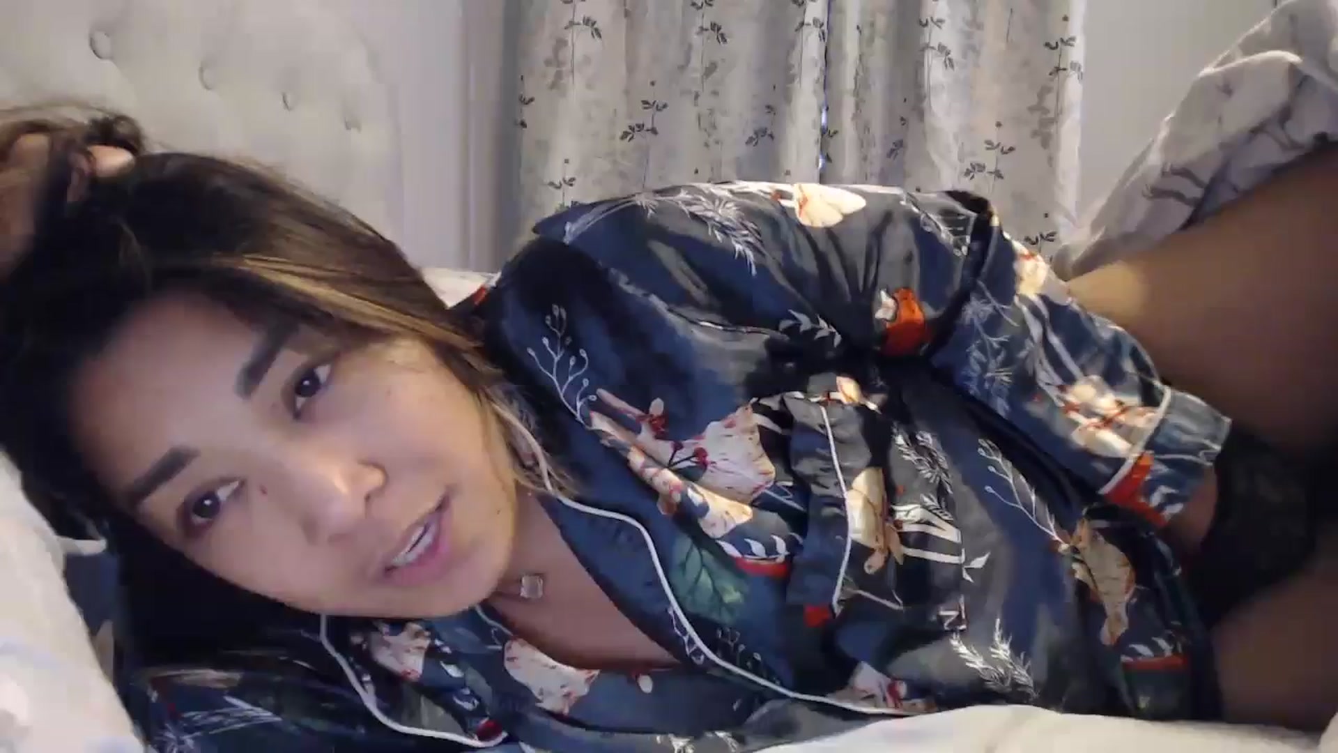Gallery image thumbnail from NewKristine23's myfreecams stream on, 11/20/2024, 13:09 image 2 of 20
