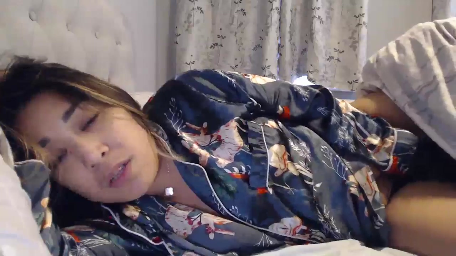 Gallery image thumbnail from NewKristine23's myfreecams stream on, 11/20/2024, 13:09 image 3 of 20
