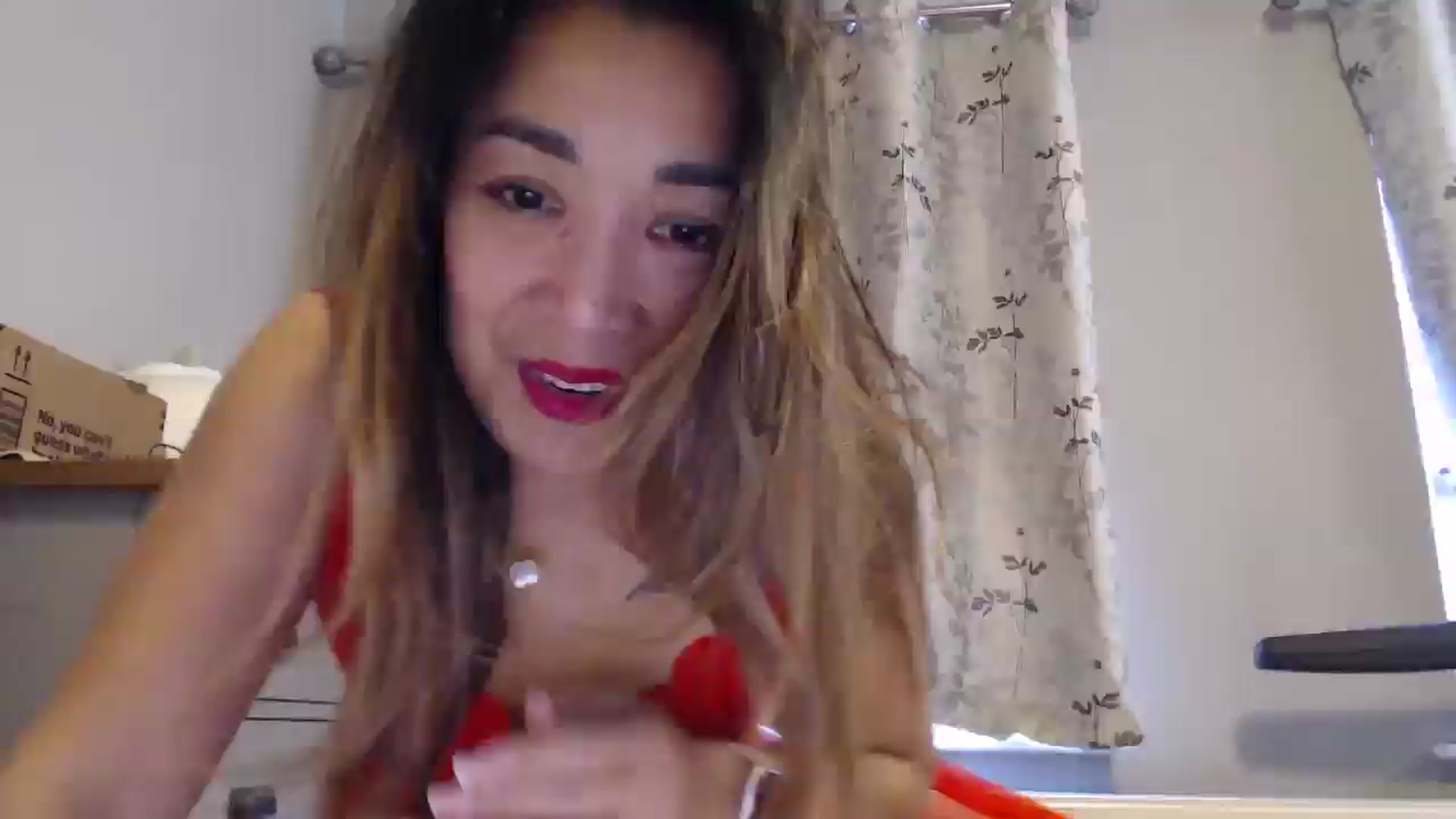 Gallery image thumbnail from NewKristine23's myfreecams stream on, 12/10/2024, 11:32 image 1 of 20
