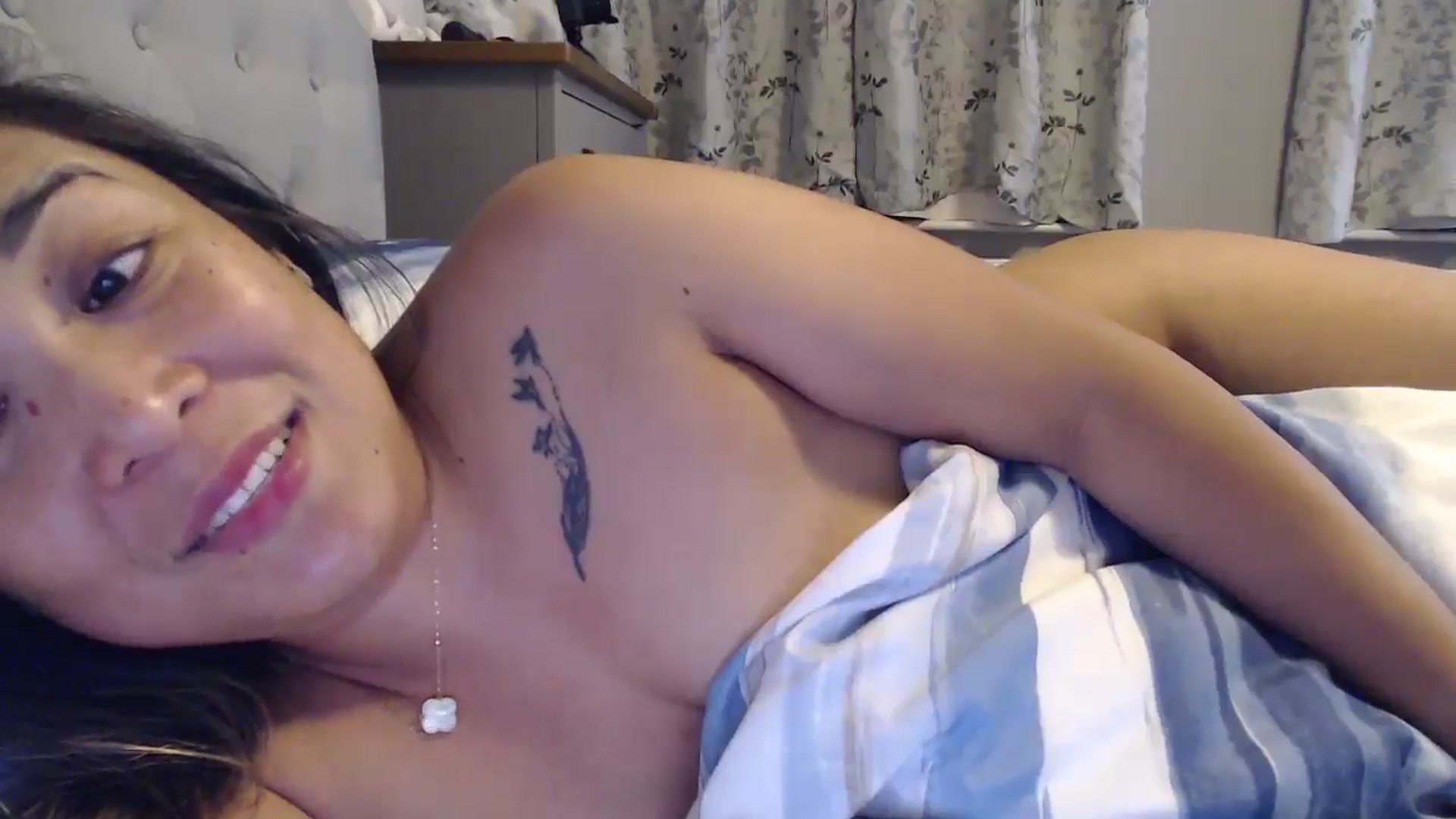 Gallery image thumbnail from NewKristine23's myfreecams stream on, 10/10/2025, 23:46 image 5 of 20