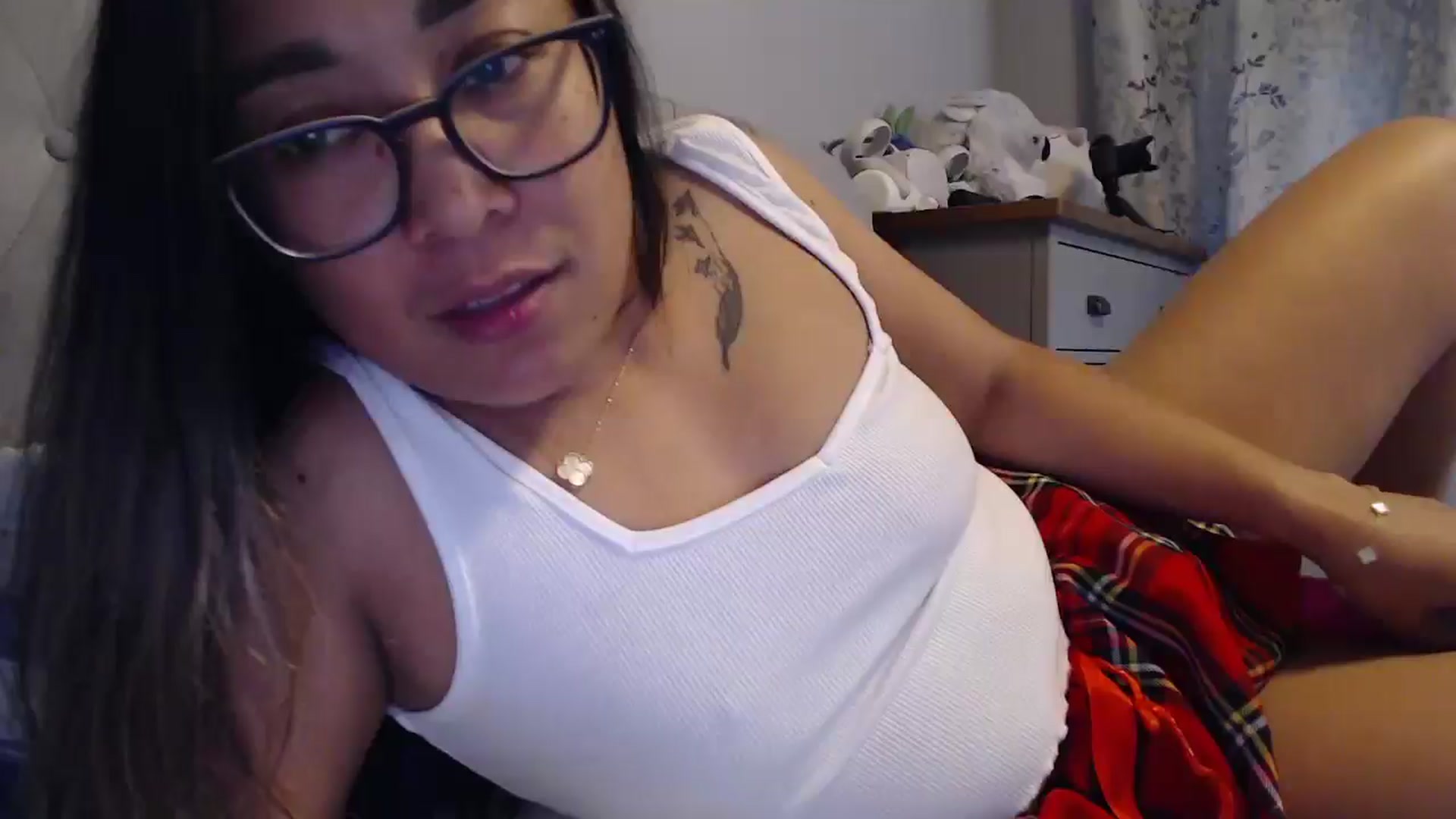Gallery image thumbnail from NewKristine23's myfreecams stream on, 10/14/2025, 11:45 image 1 of 20
