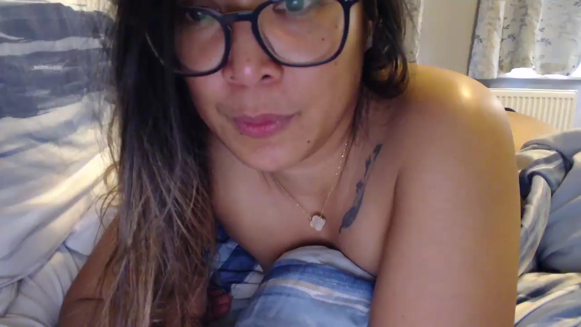 Gallery image thumbnail from NewKristine23's myfreecams stream on, 10/14/2025, 12:35 image 2 of 20