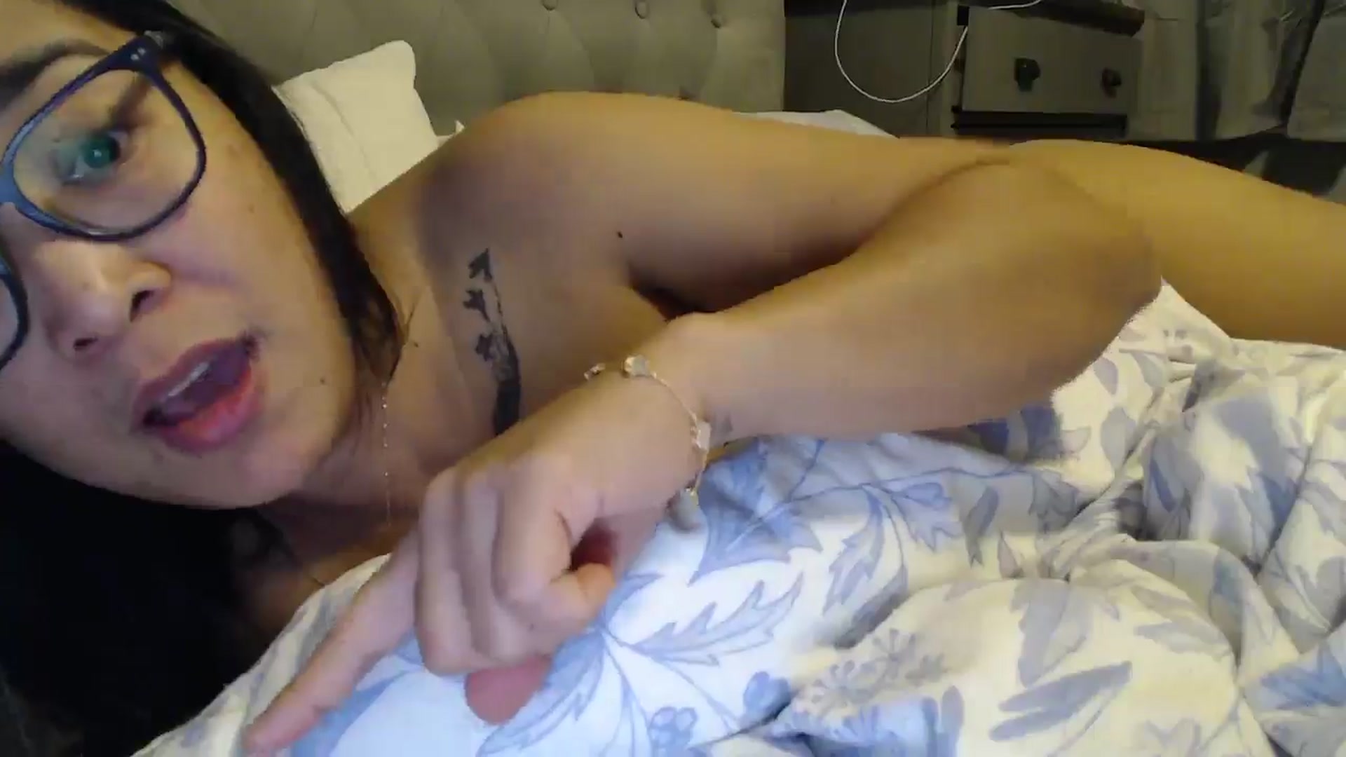 Gallery image thumbnail from NewKristine23's myfreecams stream on, 01/15/2026, 02:21 image 10 of 20