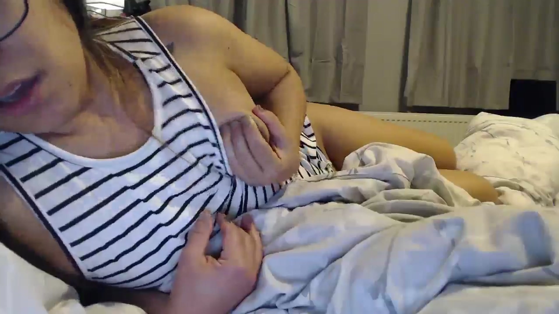 Gallery image thumbnail from NewKristine23's myfreecams stream on, 01/21/2026, 18:49 image 10 of 20