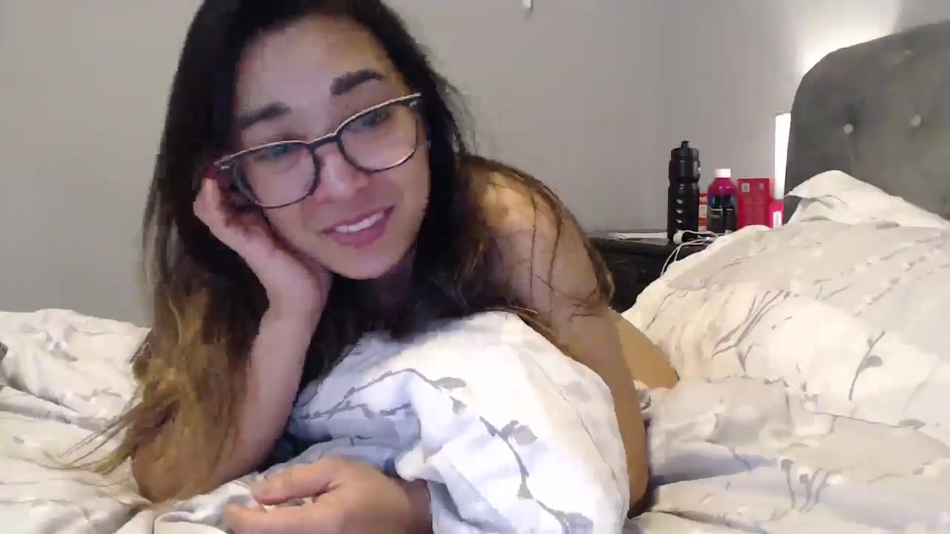 Gallery image thumbnail from NewKristine23's myfreecams stream on, 03/19/2026, 24:01 image 16 of 20