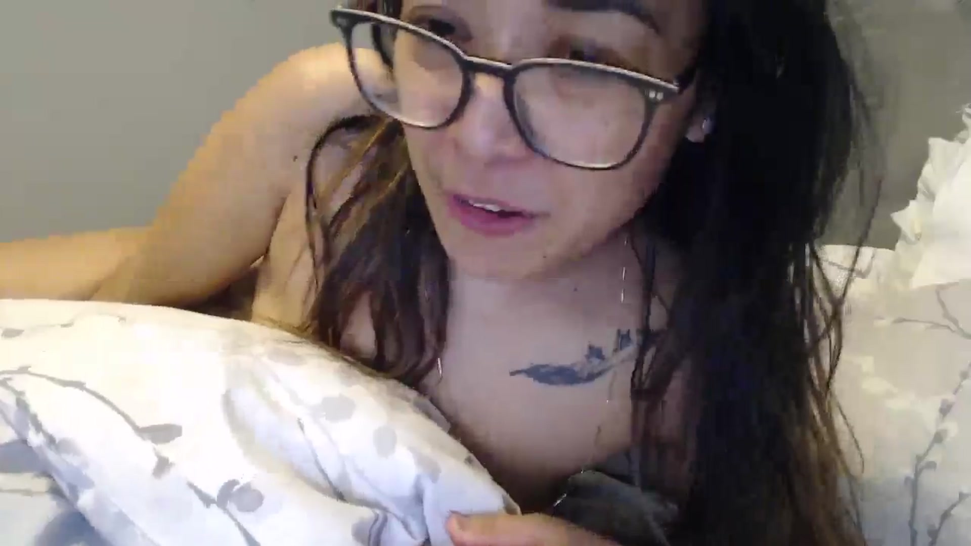Gallery image thumbnail from NewKristine23's myfreecams stream on, 03/19/2026, 24:01 image 17 of 20