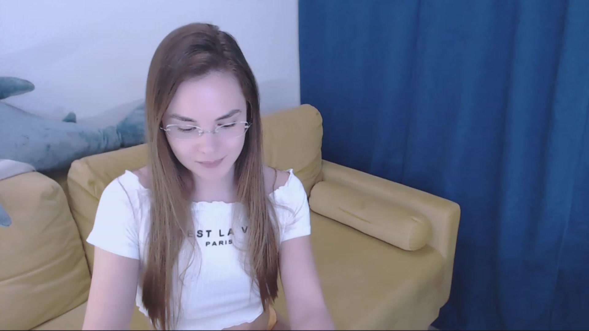 Gallery image thumbnail from NewTeen1999's myfreecams stream on, 05/02/2023, 18:59 image 5 of 20