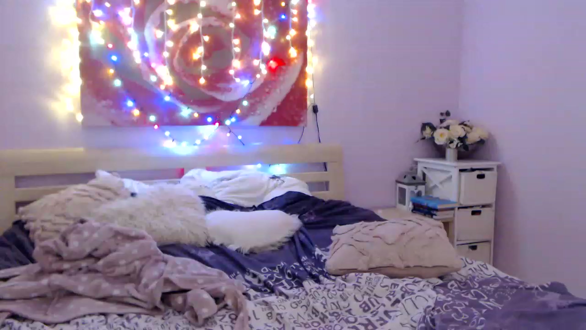 Gallery image thumbnail from New_Crinna's myfreecams stream on, 11/15/2022, 14:22 image 2 of 20